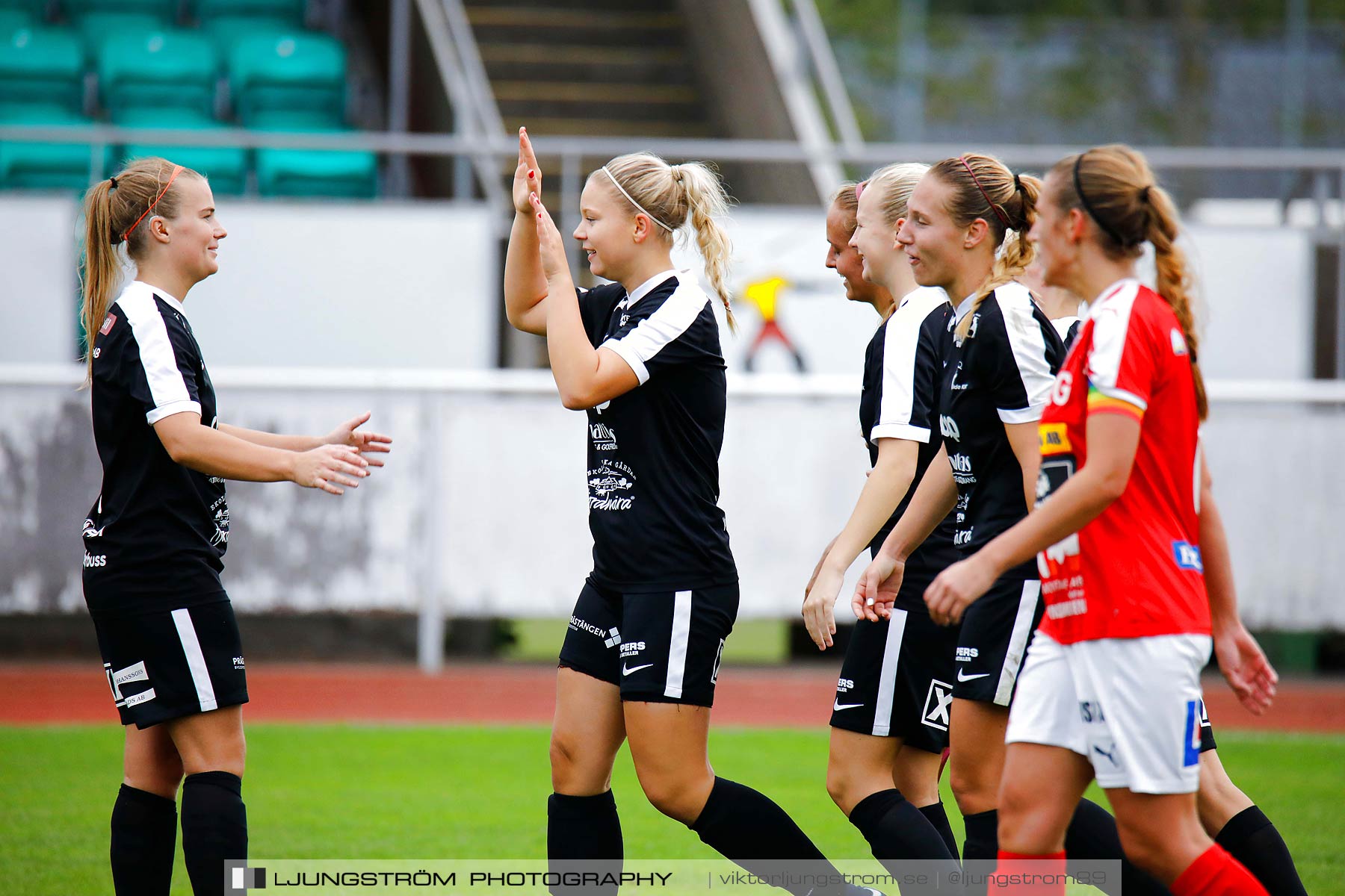 Skövde KIK-IK Rössö Uddevalla 5-3,dam,Södermalms IP,Skövde,Sverige,Fotboll,,2018,205254