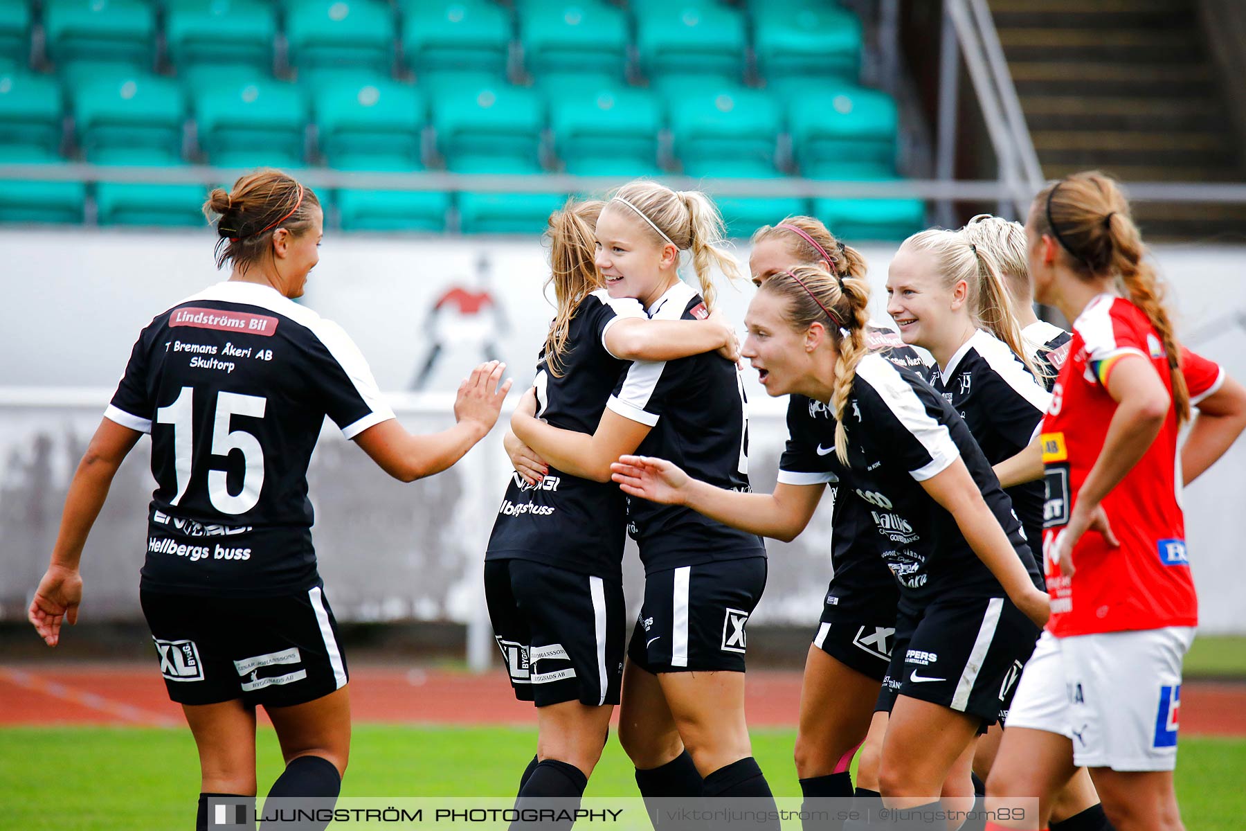 Skövde KIK-IK Rössö Uddevalla 5-3,dam,Södermalms IP,Skövde,Sverige,Fotboll,,2018,205255