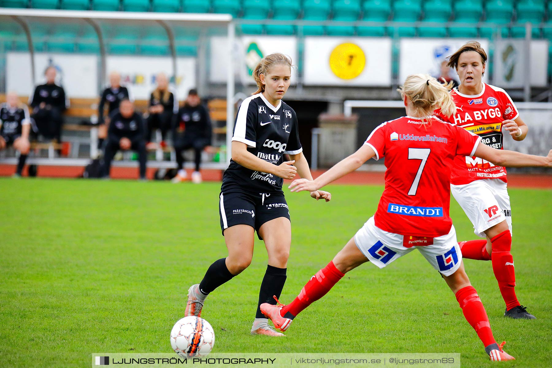 Skövde KIK-IK Rössö Uddevalla 5-3,dam,Södermalms IP,Skövde,Sverige,Fotboll,,2018,205264