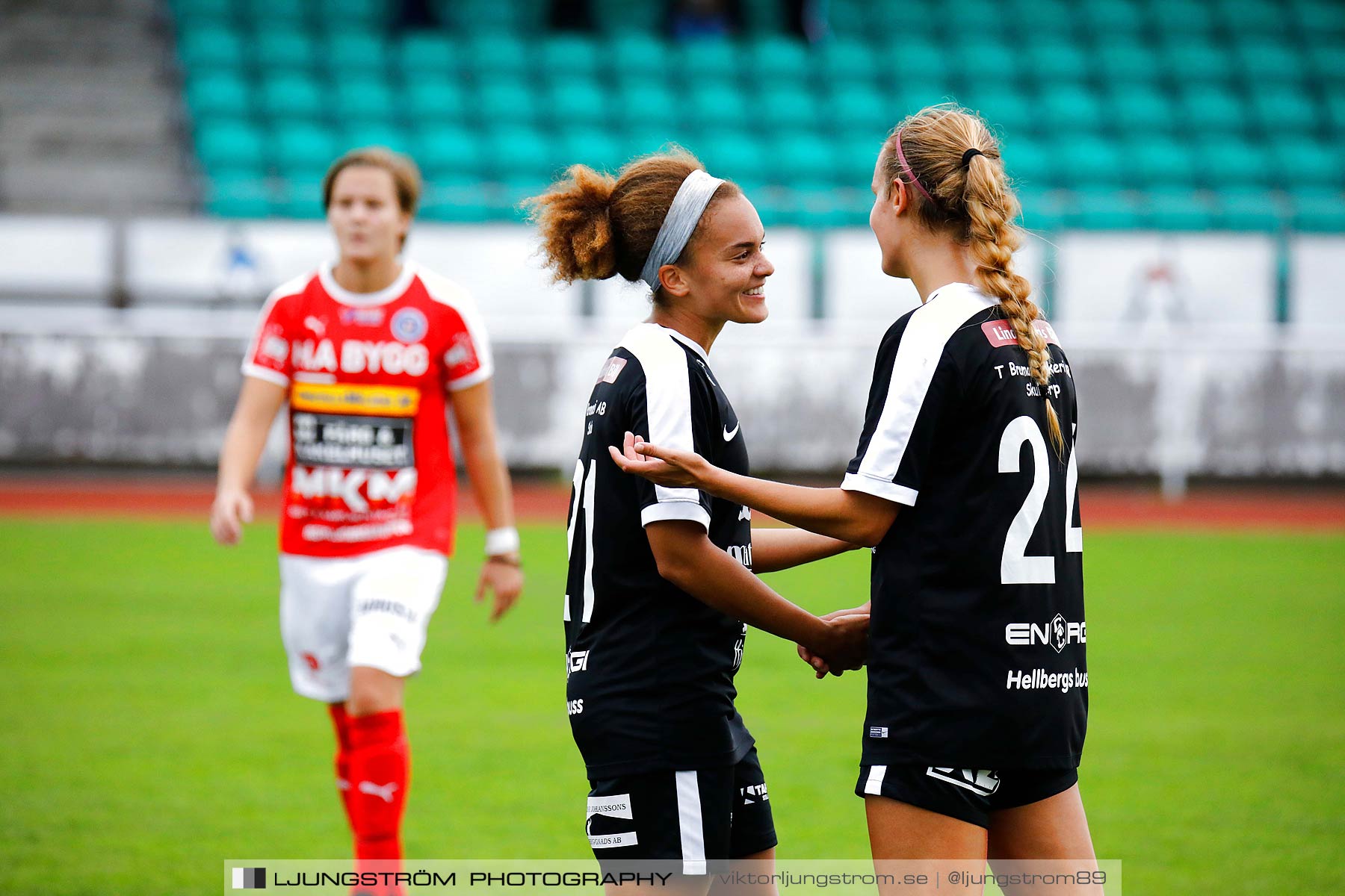 Skövde KIK-IK Rössö Uddevalla 5-3,dam,Södermalms IP,Skövde,Sverige,Fotboll,,2018,205271