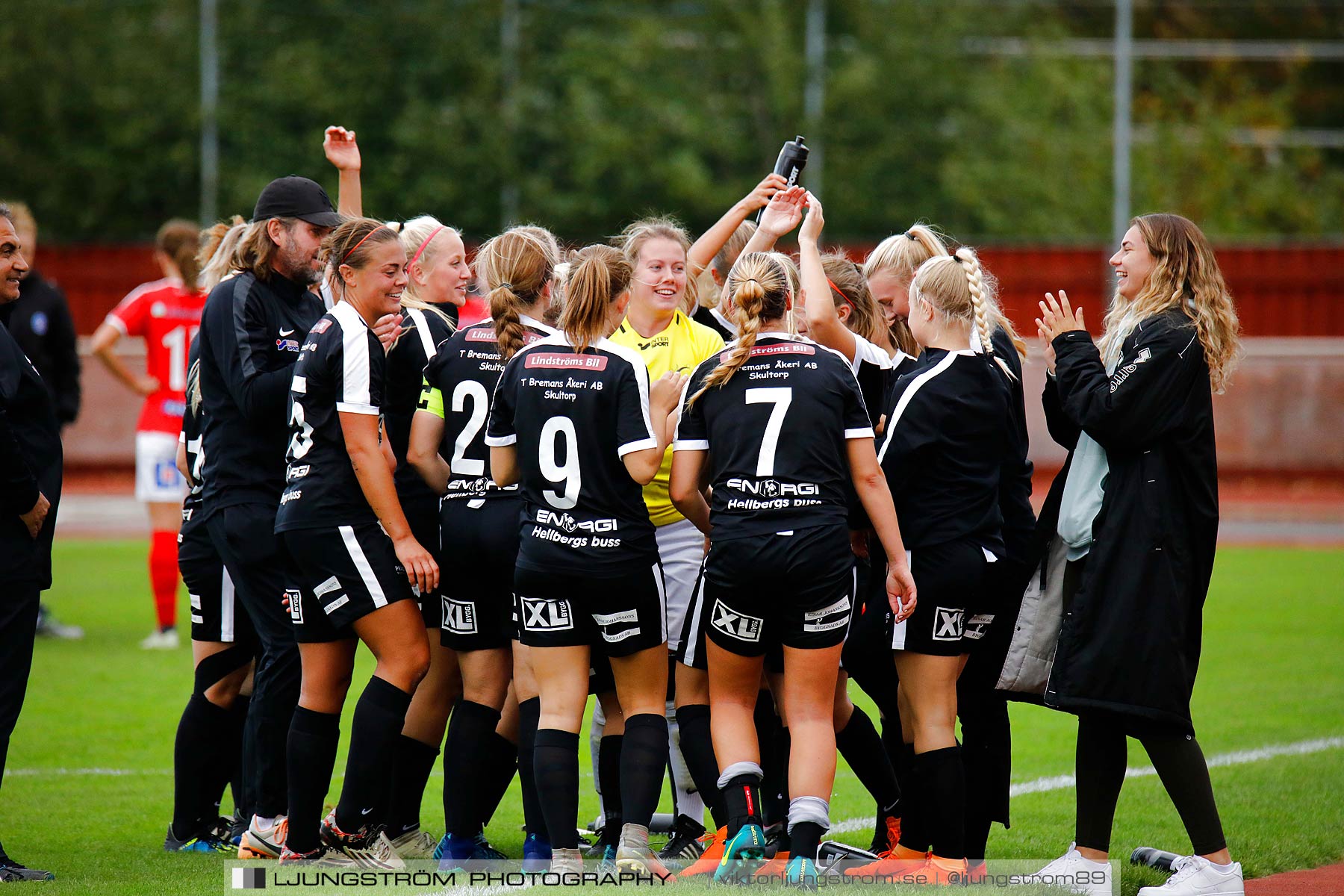 Skövde KIK-IK Rössö Uddevalla 5-3,dam,Södermalms IP,Skövde,Sverige,Fotboll,,2018,205277