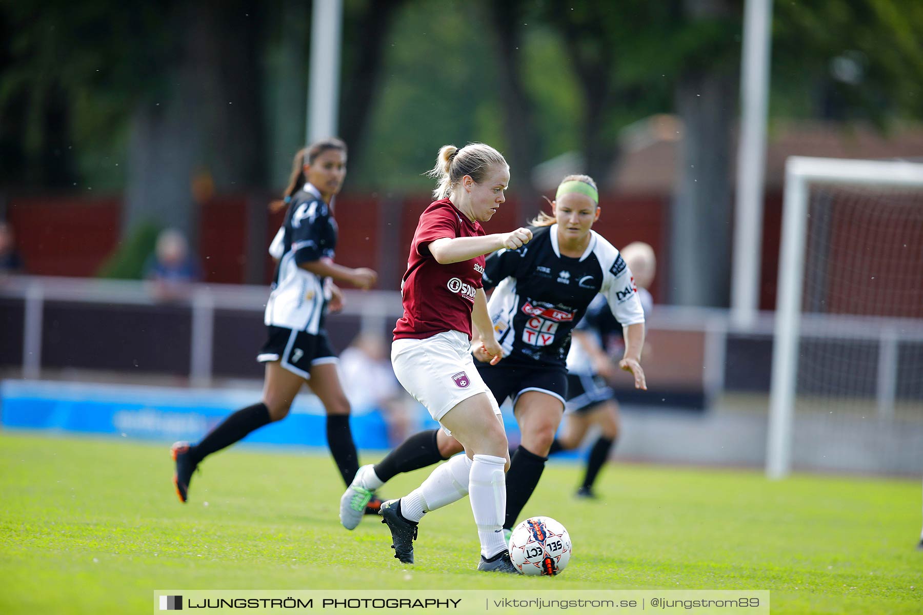 Skövde KIK-Qviding FIF 0-1,dam,Södermalms IP,Skövde,Sverige,Fotboll,,2018,205387