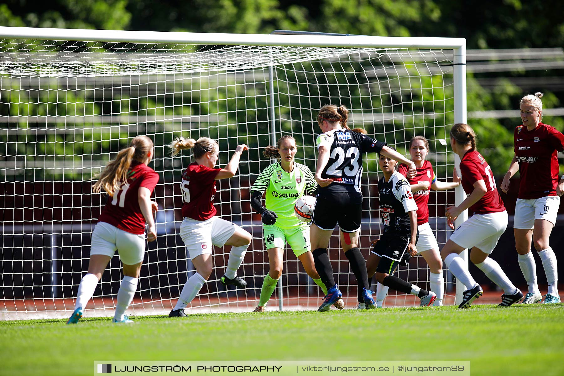 Skövde KIK-Qviding FIF 0-1,dam,Södermalms IP,Skövde,Sverige,Fotboll,,2018,205404