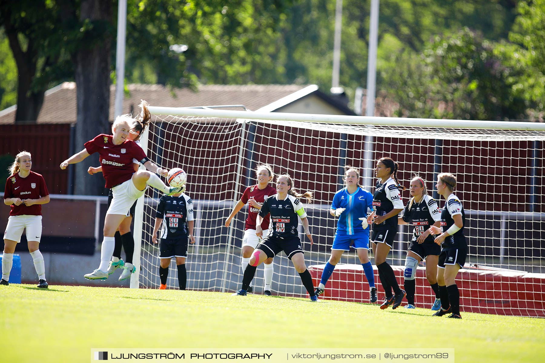 Skövde KIK-Qviding FIF 0-1,dam,Södermalms IP,Skövde,Sverige,Fotboll,,2018,205423