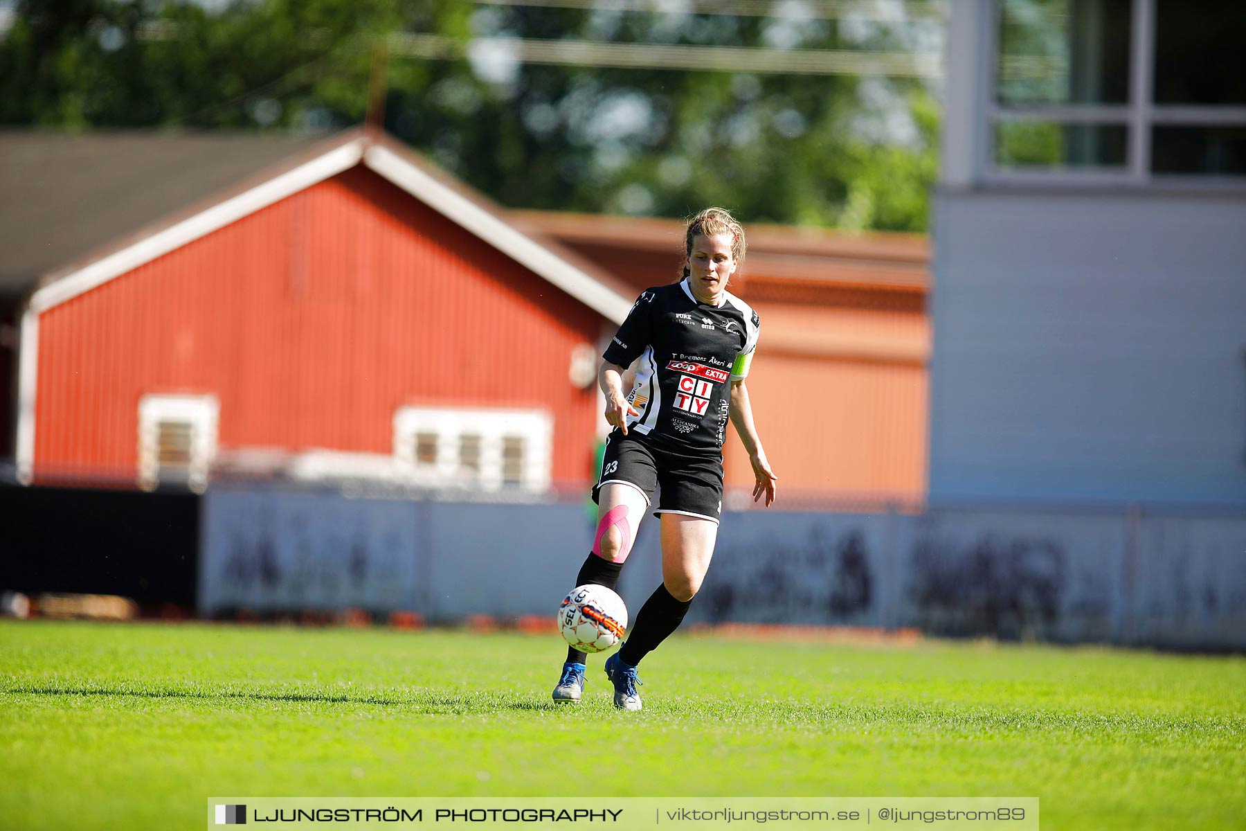 Skövde KIK-Qviding FIF 0-1,dam,Södermalms IP,Skövde,Sverige,Fotboll,,2018,205498