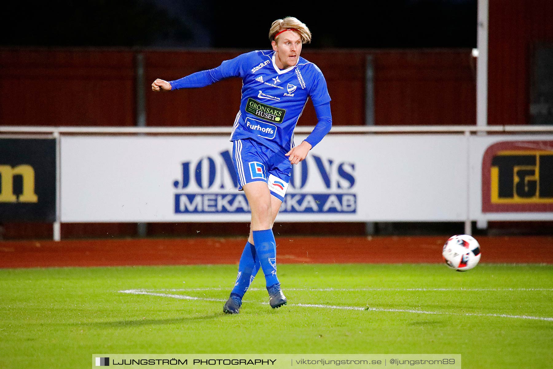 IFK Skövde FK-Götene IF 1-0,herr,Södermalms IP,Skövde,Sverige,Fotboll,,2018,206619