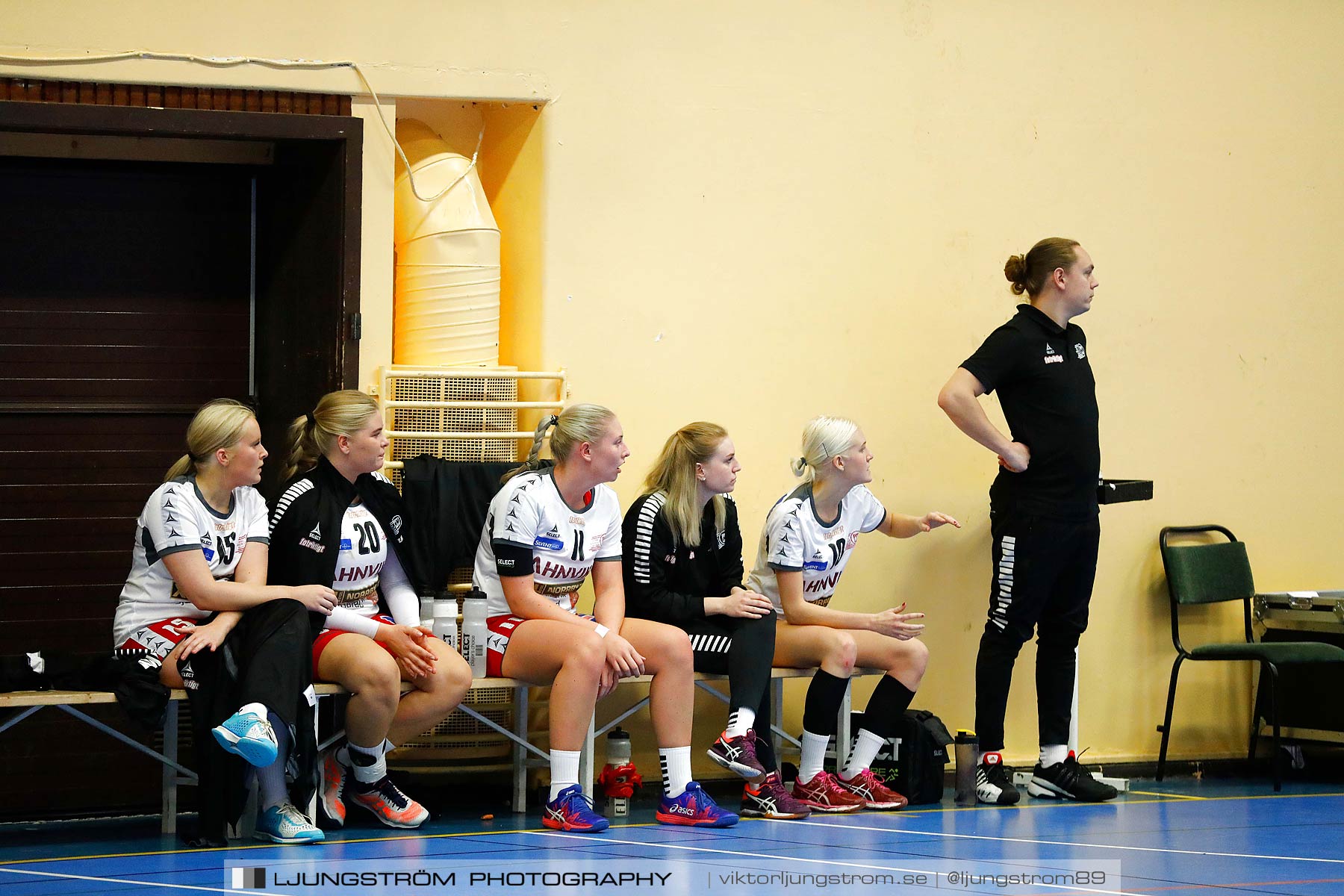 HK Country-Borås HK 84 27-20,dam,Arena Skövde,Skövde,Sverige,Handboll,,2018,207407