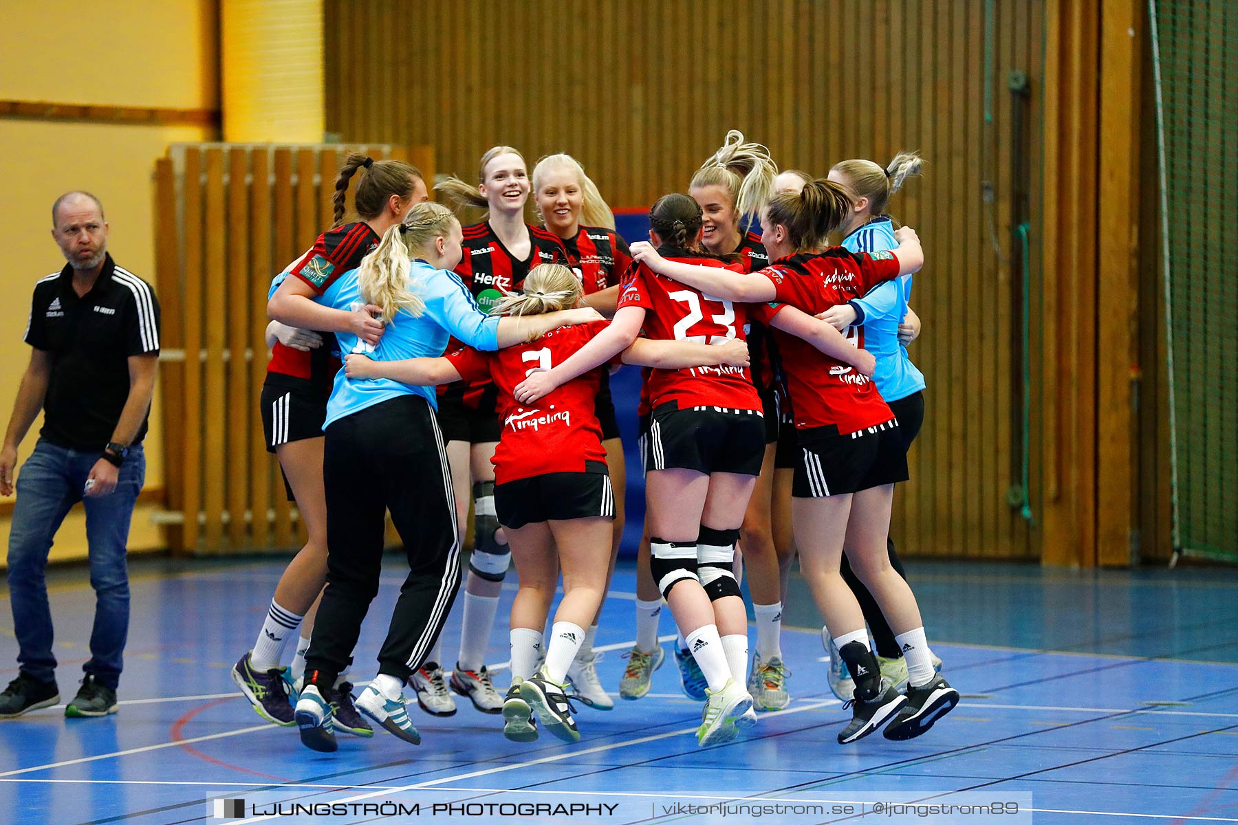 HK Country-Borås HK 84 27-20,dam,Arena Skövde,Skövde,Sverige,Handboll,,2018,207421