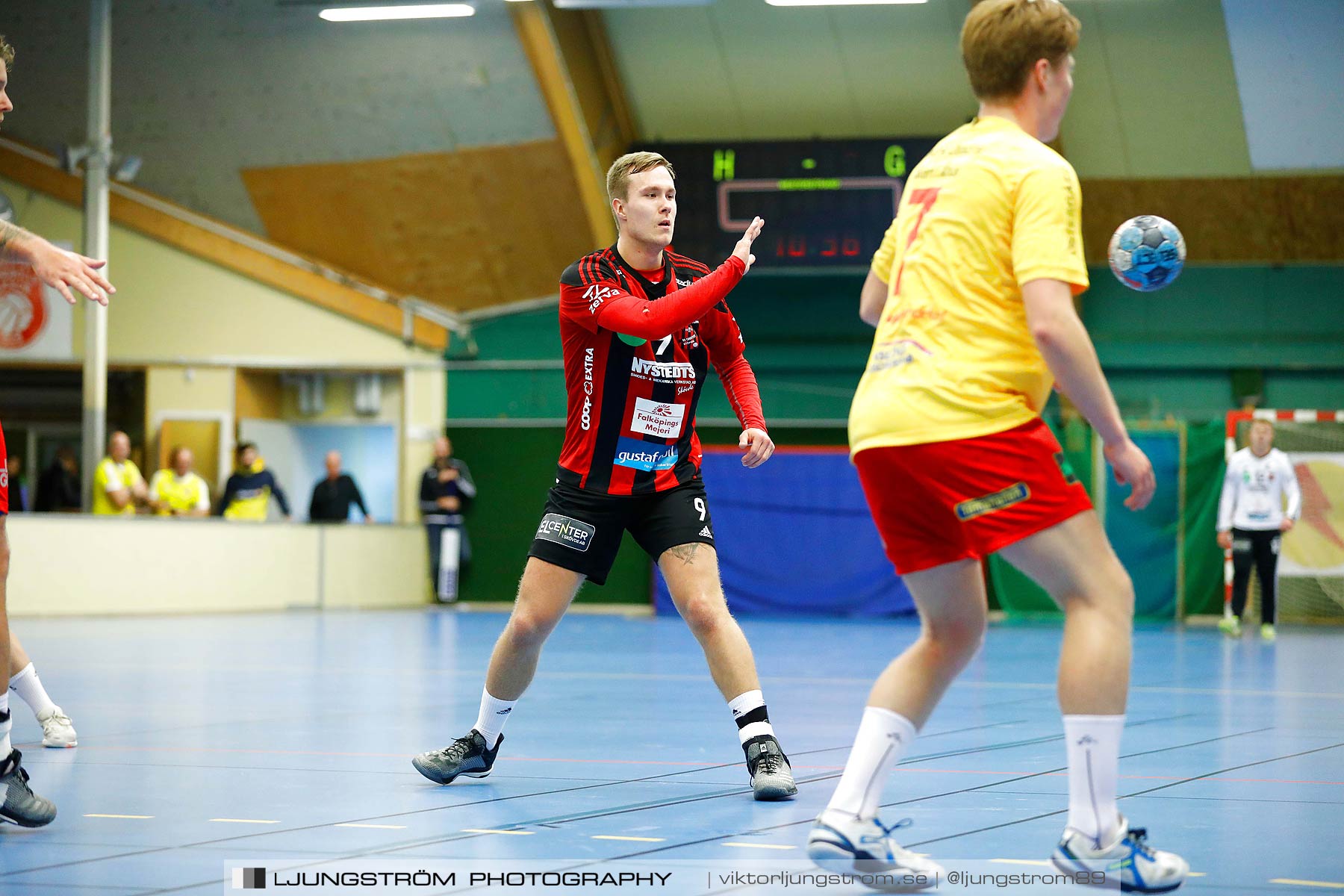 HK Country-Vinslövs HK 26-33,herr,Skövde Idrottshall,Skövde,Sverige,Handboll,,2018,208390