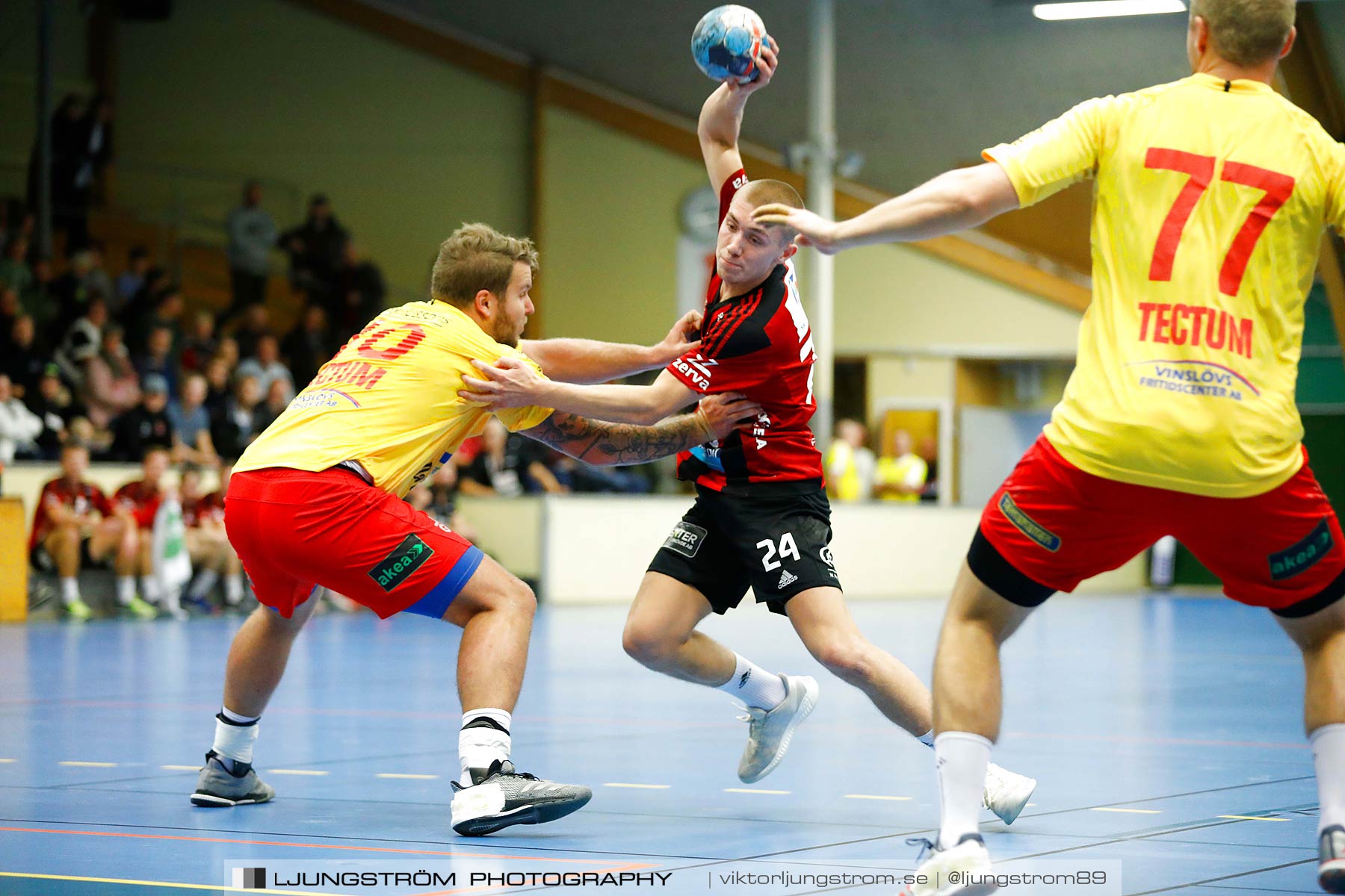 HK Country-Vinslövs HK 26-33,herr,Skövde Idrottshall,Skövde,Sverige,Handboll,,2018,208398