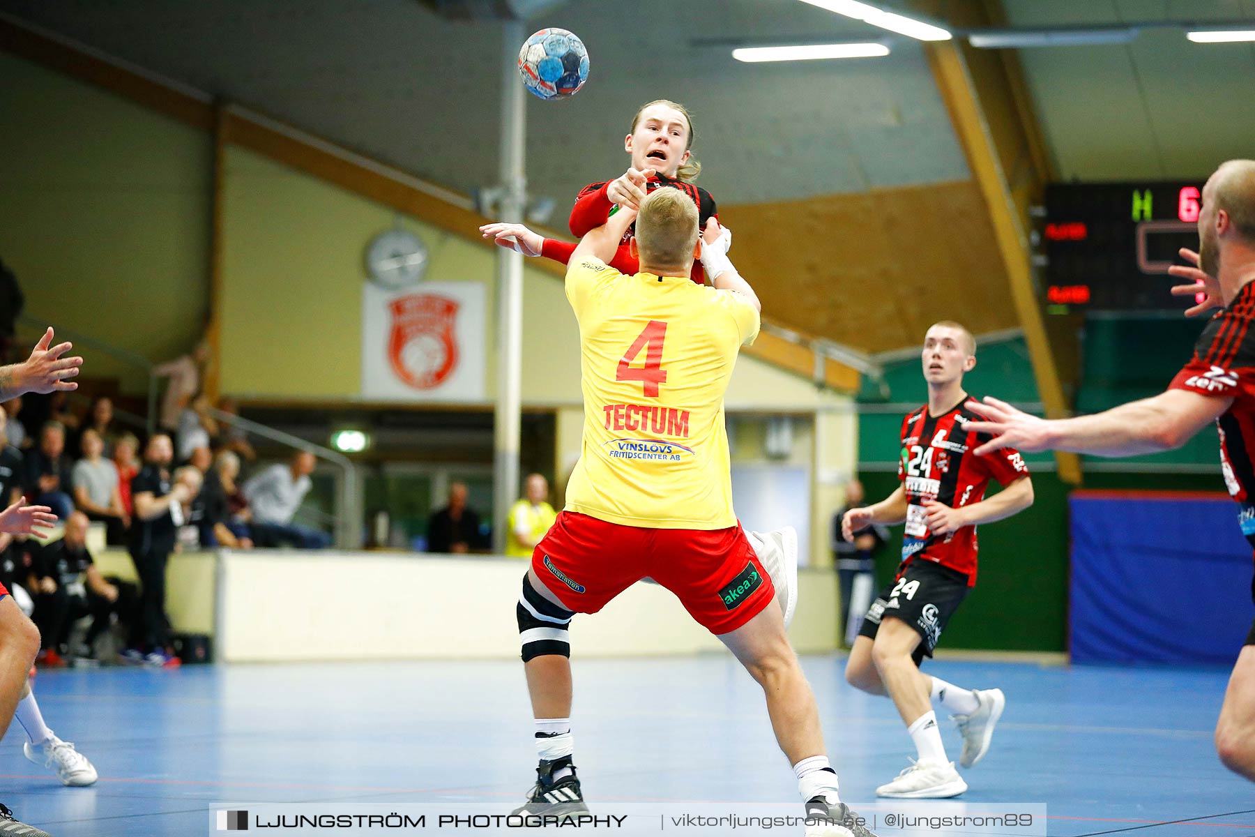 HK Country-Vinslövs HK 26-33,herr,Skövde Idrottshall,Skövde,Sverige,Handboll,,2018,208403