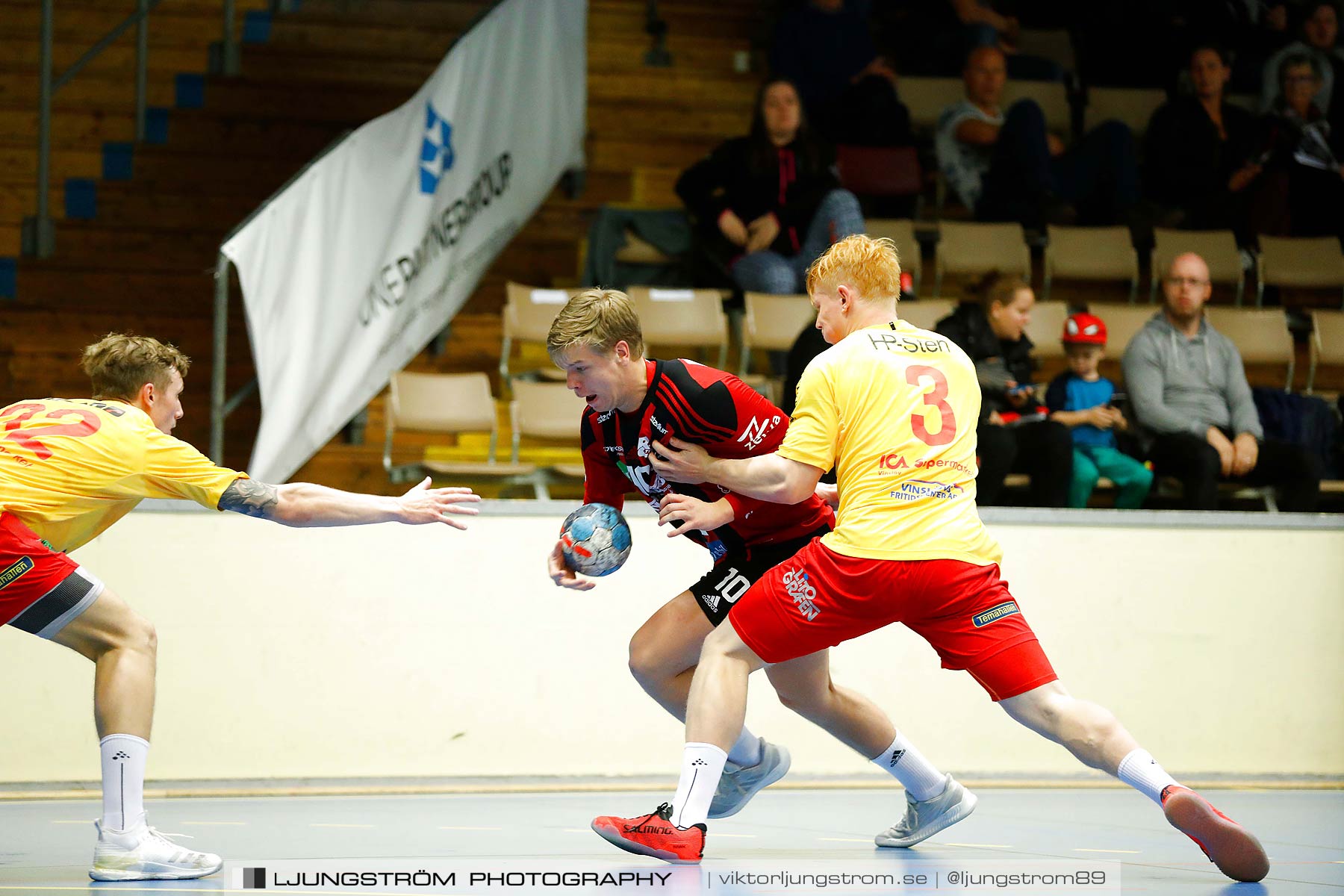 HK Country-Vinslövs HK 26-33,herr,Skövde Idrottshall,Skövde,Sverige,Handboll,,2018,208417