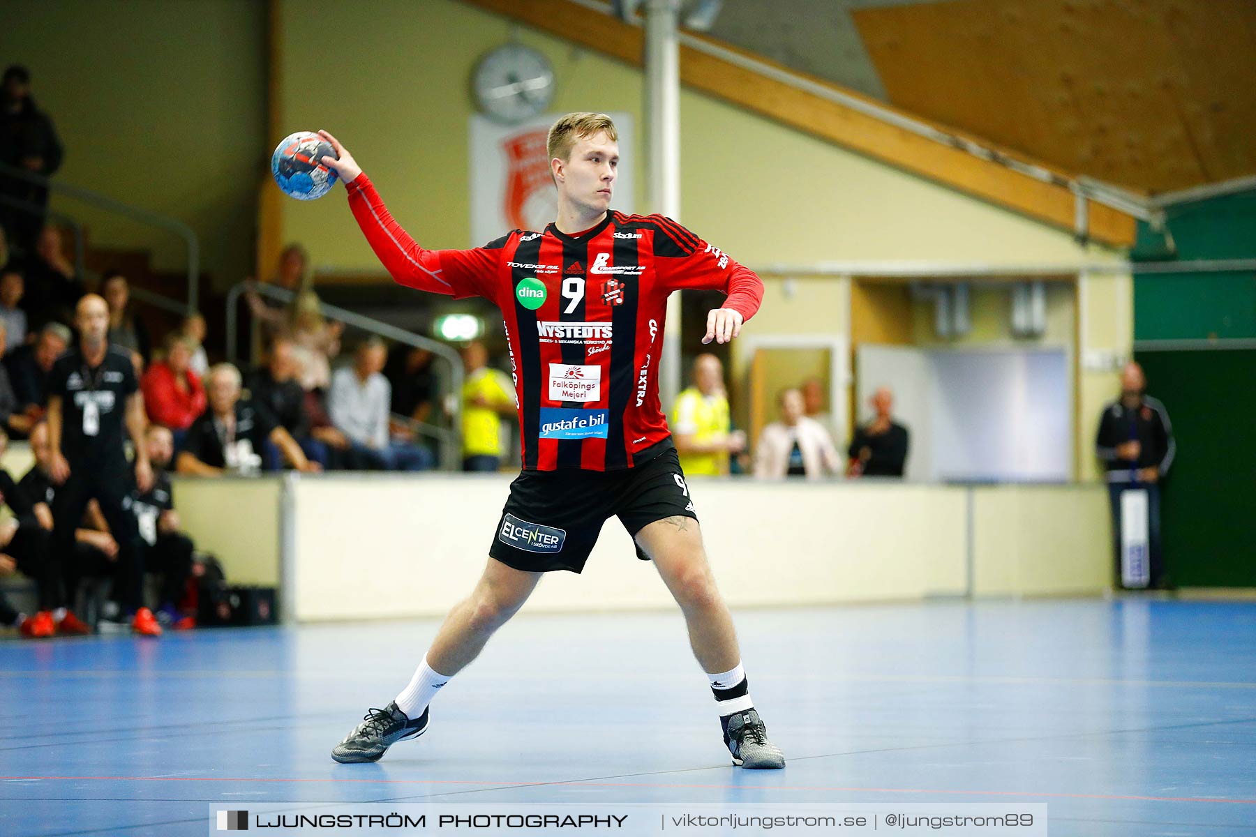 HK Country-Vinslövs HK 26-33,herr,Skövde Idrottshall,Skövde,Sverige,Handboll,,2018,208424