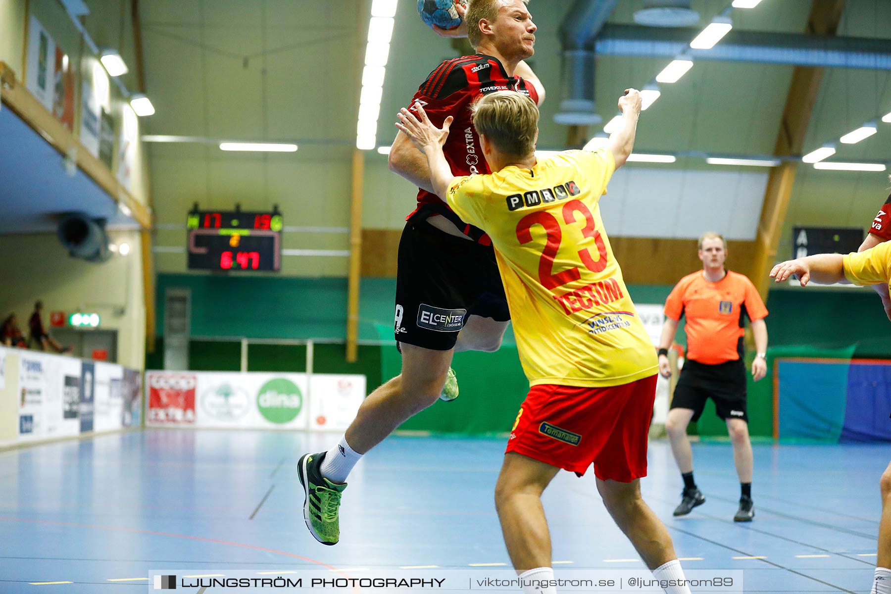 HK Country-Vinslövs HK 26-33,herr,Skövde Idrottshall,Skövde,Sverige,Handboll,,2018,208468