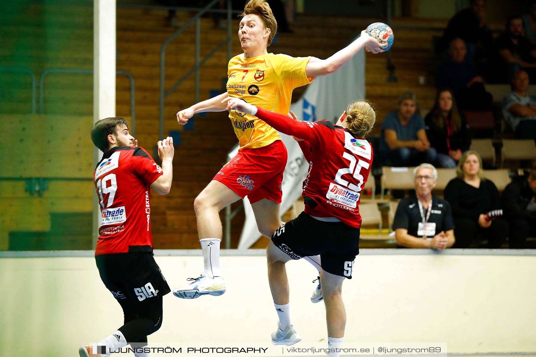 HK Country-Vinslövs HK 26-33,herr,Skövde Idrottshall,Skövde,Sverige,Handboll,,2018,208490