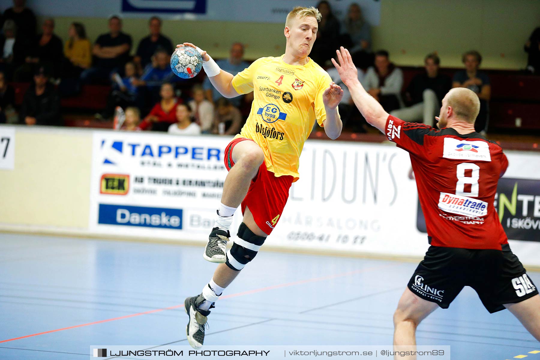 HK Country-Vinslövs HK 26-33,herr,Skövde Idrottshall,Skövde,Sverige,Handboll,,2018,208501