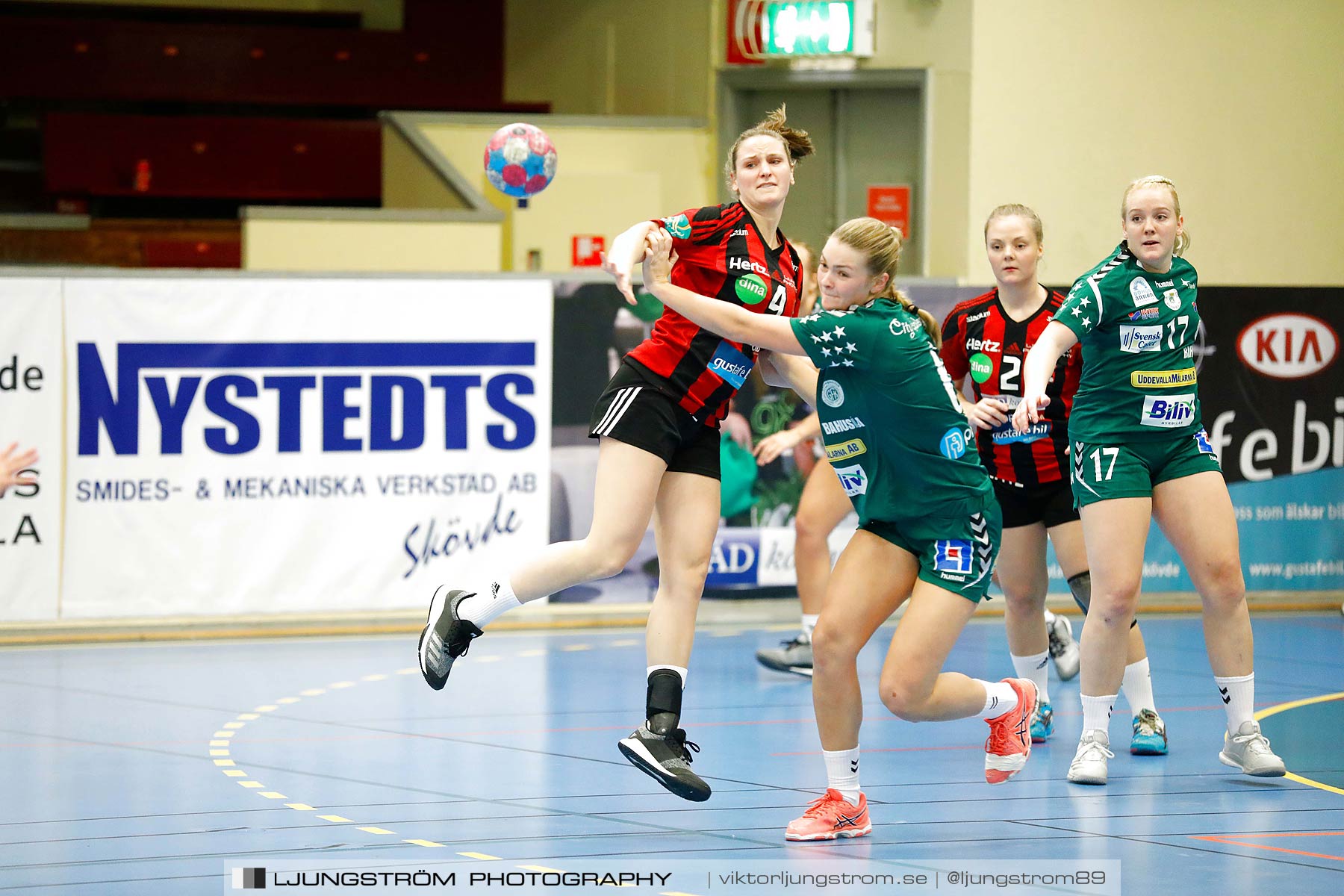 HK Country-GF Kroppskultur 13-30,dam,Skövde Idrottshall,Skövde,Sverige,Handboll,,2018,208535