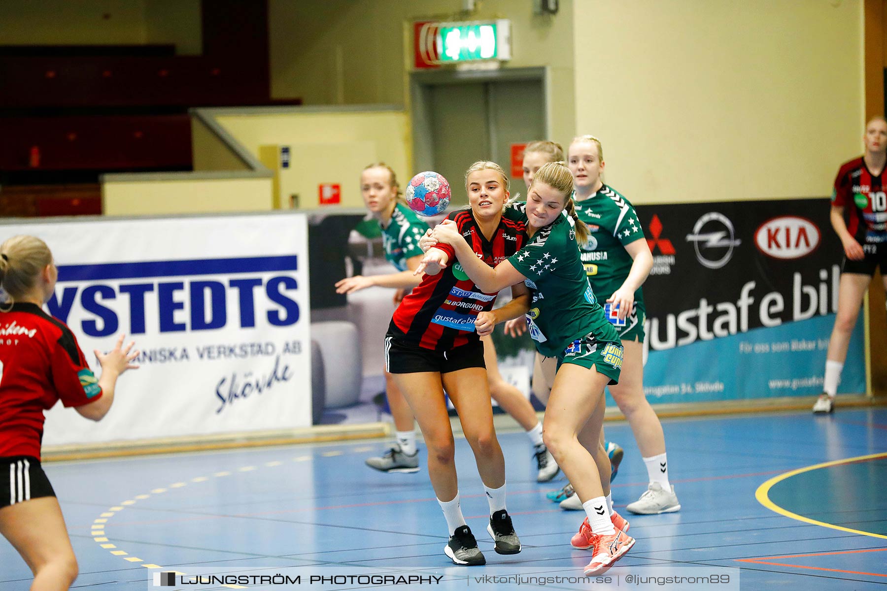 HK Country-GF Kroppskultur 13-30,dam,Skövde Idrottshall,Skövde,Sverige,Handboll,,2018,208536