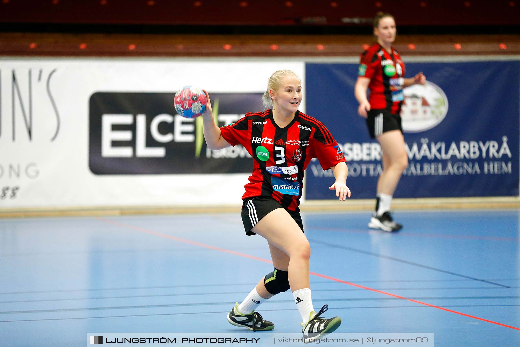 HK Country-GF Kroppskultur 13-30,dam,Skövde Idrottshall,Skövde,Sverige,Handboll,,2018,208544