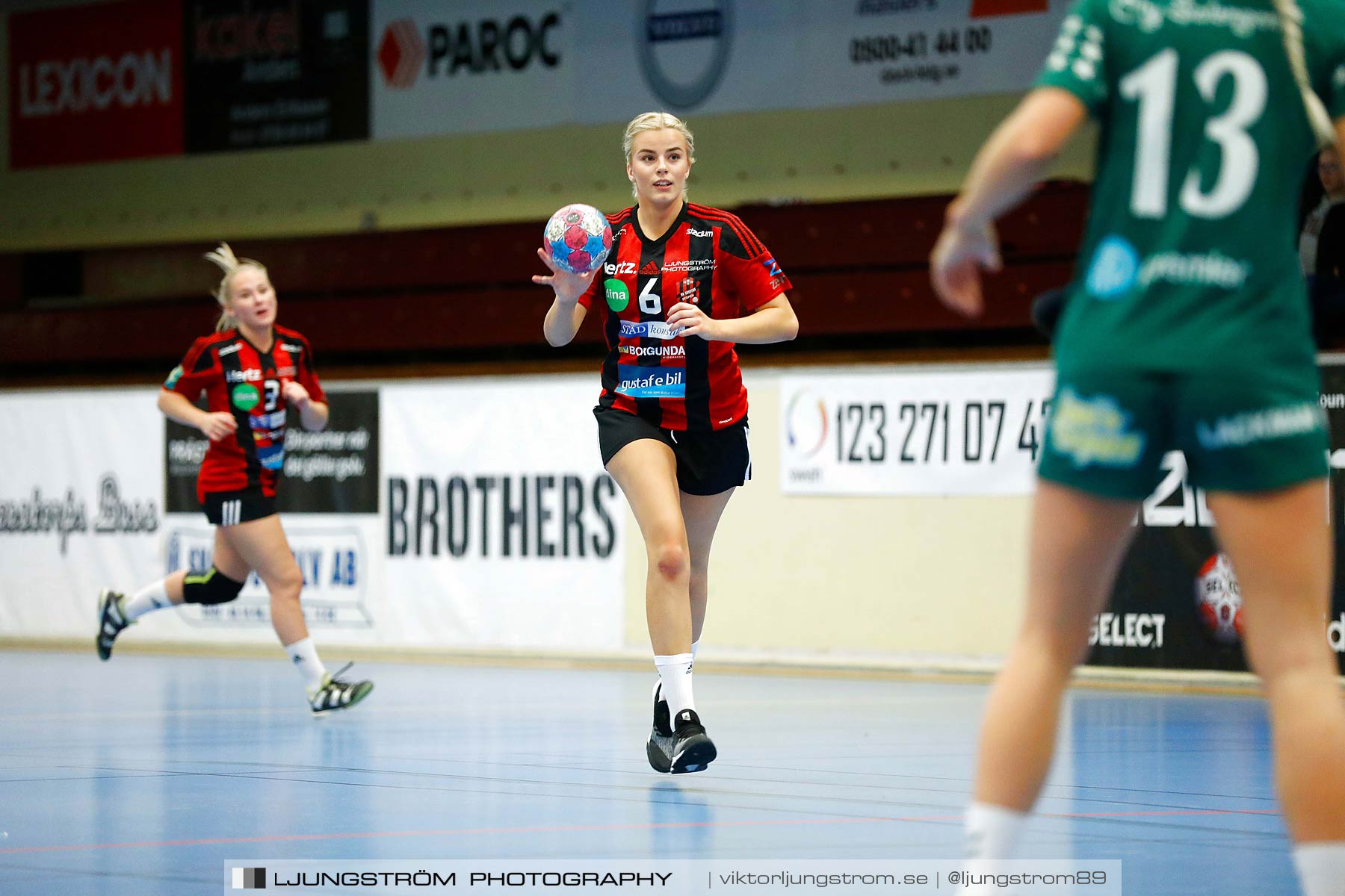 HK Country-GF Kroppskultur 13-30,dam,Skövde Idrottshall,Skövde,Sverige,Handboll,,2018,208559