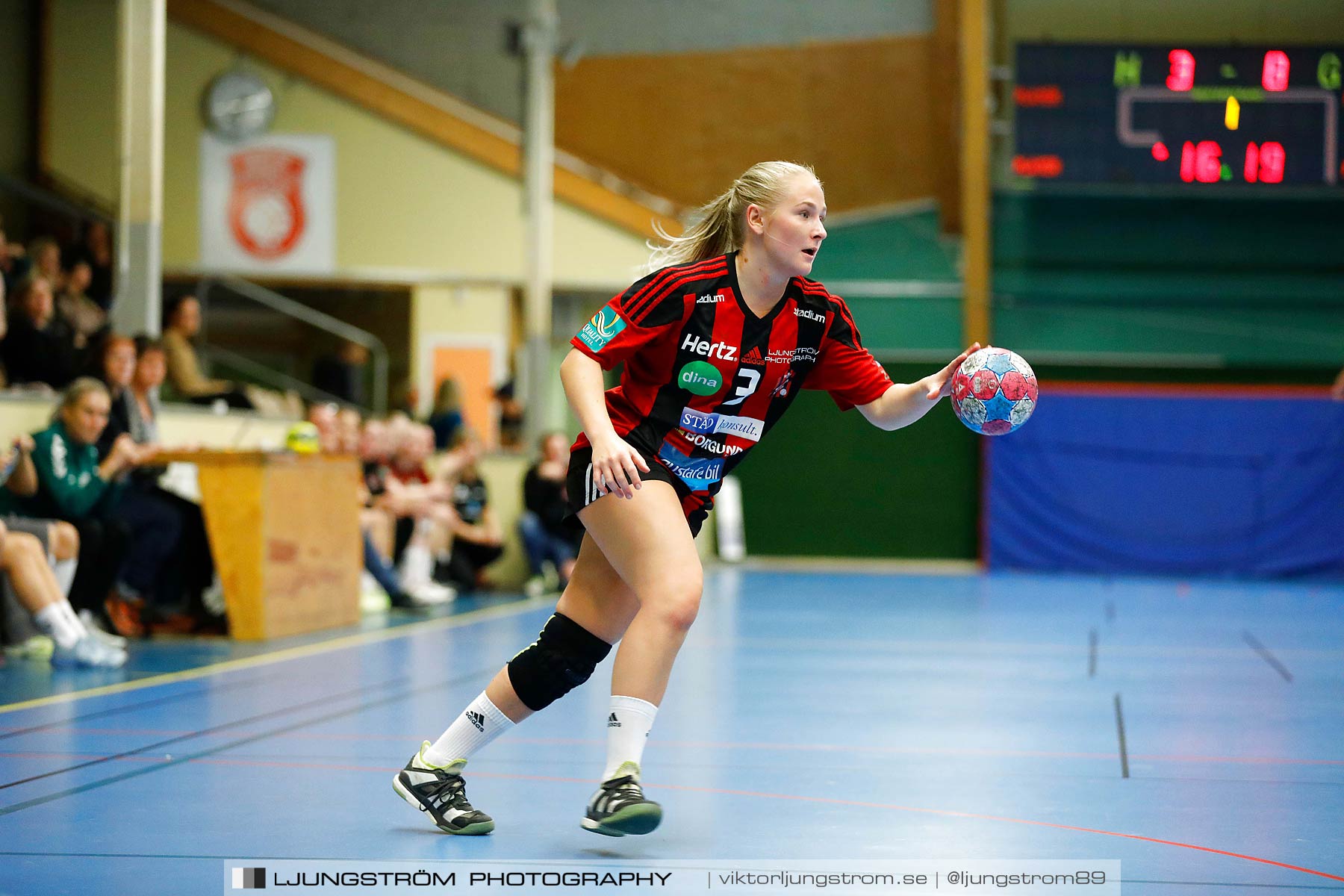 HK Country-GF Kroppskultur 13-30,dam,Skövde Idrottshall,Skövde,Sverige,Handboll,,2018,208564