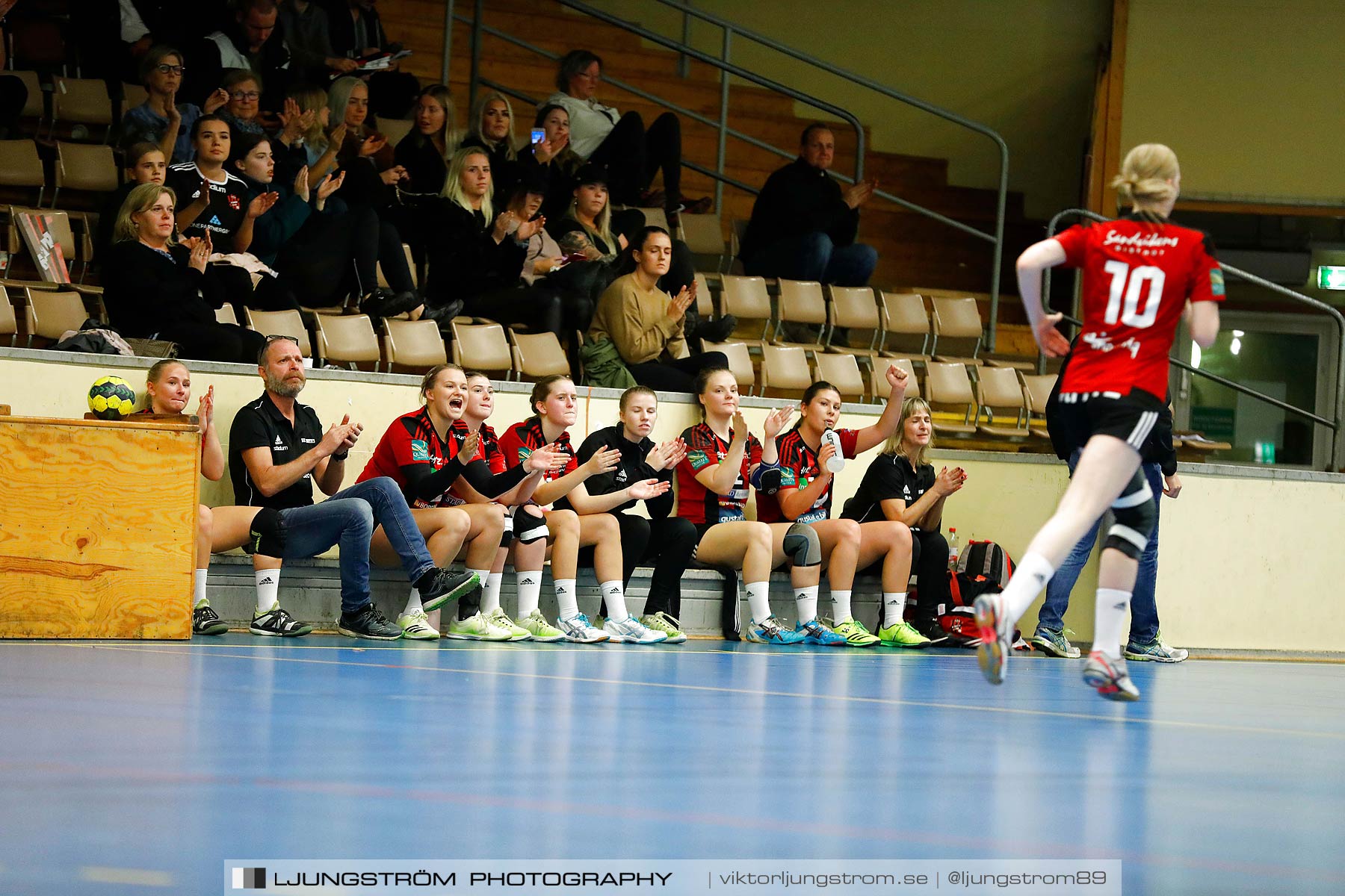 HK Country-GF Kroppskultur 13-30,dam,Skövde Idrottshall,Skövde,Sverige,Handboll,,2018,208575