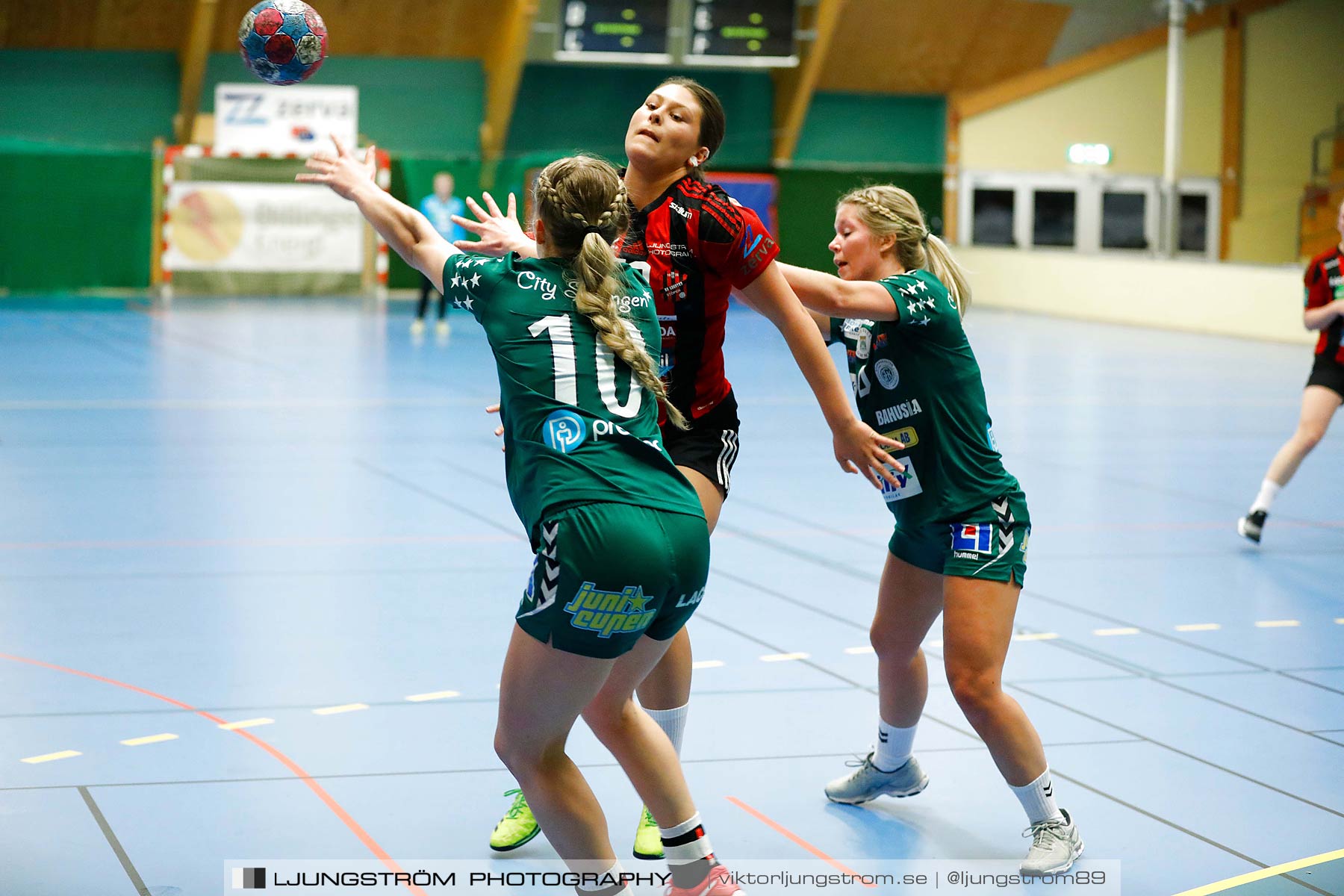 HK Country-GF Kroppskultur 13-30,dam,Skövde Idrottshall,Skövde,Sverige,Handboll,,2018,208599