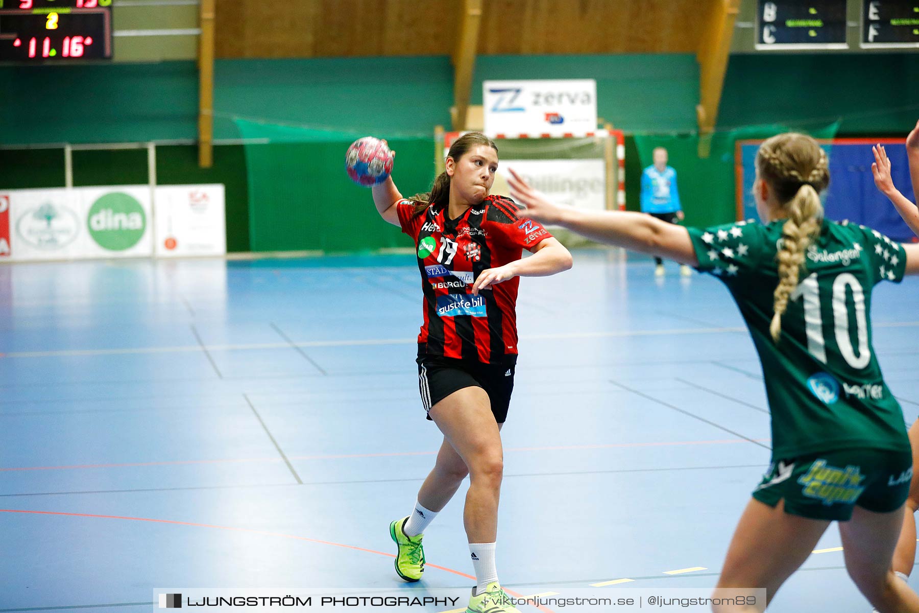 HK Country-GF Kroppskultur 13-30,dam,Skövde Idrottshall,Skövde,Sverige,Handboll,,2018,208602