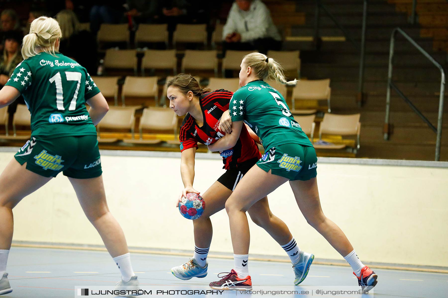 HK Country-GF Kroppskultur 13-30,dam,Skövde Idrottshall,Skövde,Sverige,Handboll,,2018,208609