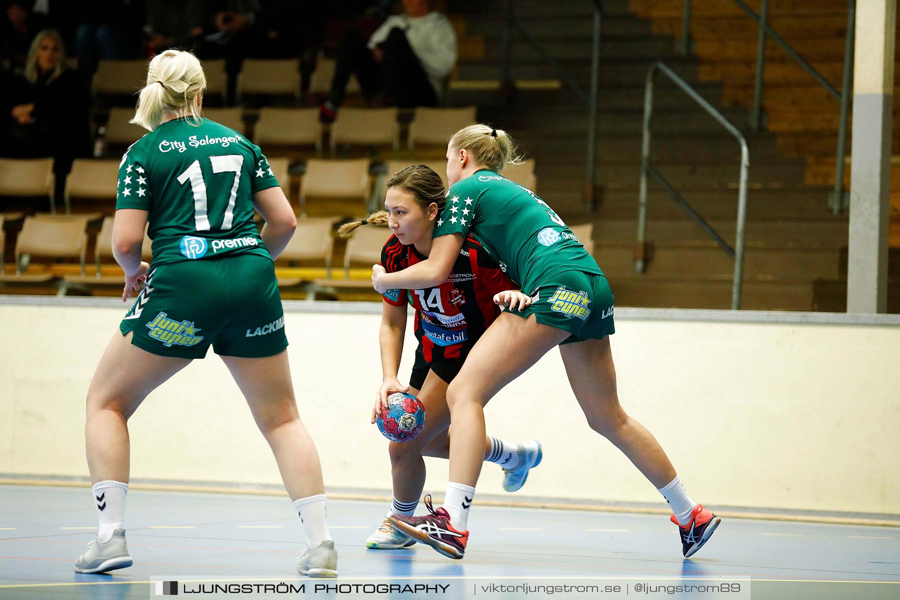 HK Country-GF Kroppskultur 13-30,dam,Skövde Idrottshall,Skövde,Sverige,Handboll,,2018,208617