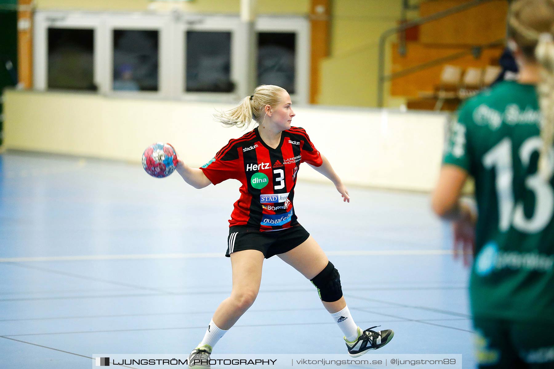 HK Country-GF Kroppskultur 13-30,dam,Skövde Idrottshall,Skövde,Sverige,Handboll,,2018,208621