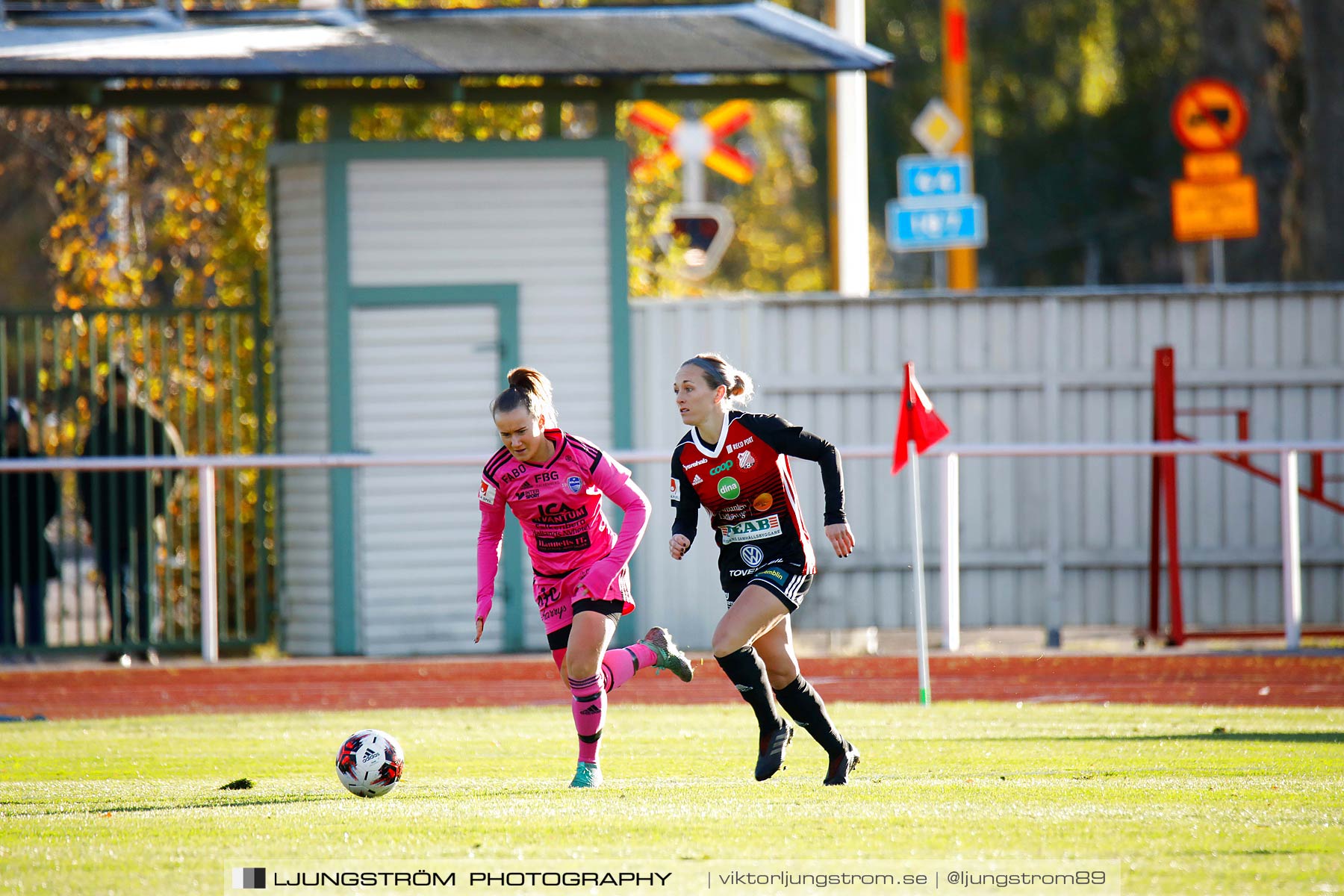 Lidköpings FK-IF Böljan Falkenberg 6-0,dam,Framnäs IP,Lidköping,Sverige,Fotboll,,2018,208820