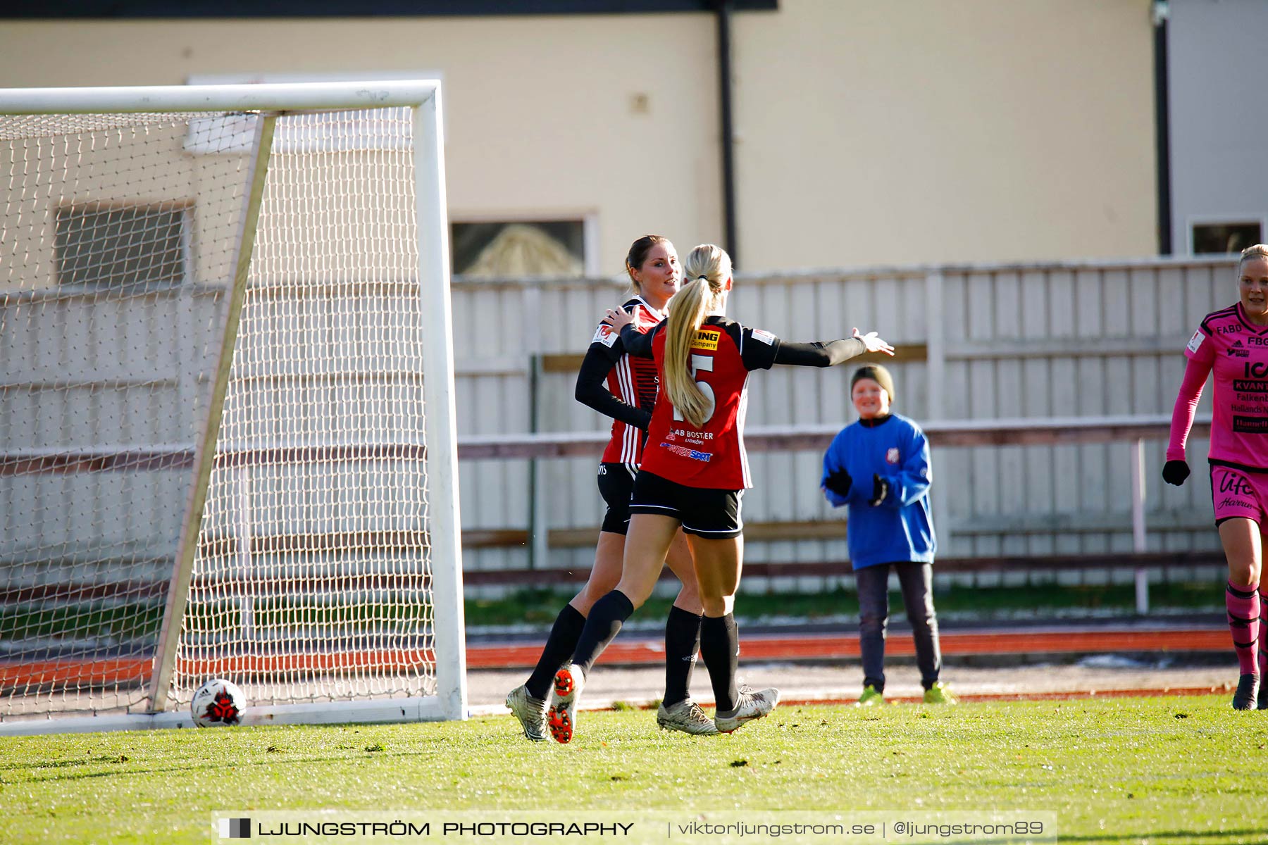 Lidköpings FK-IF Böljan Falkenberg 6-0,dam,Framnäs IP,Lidköping,Sverige,Fotboll,,2018,208838