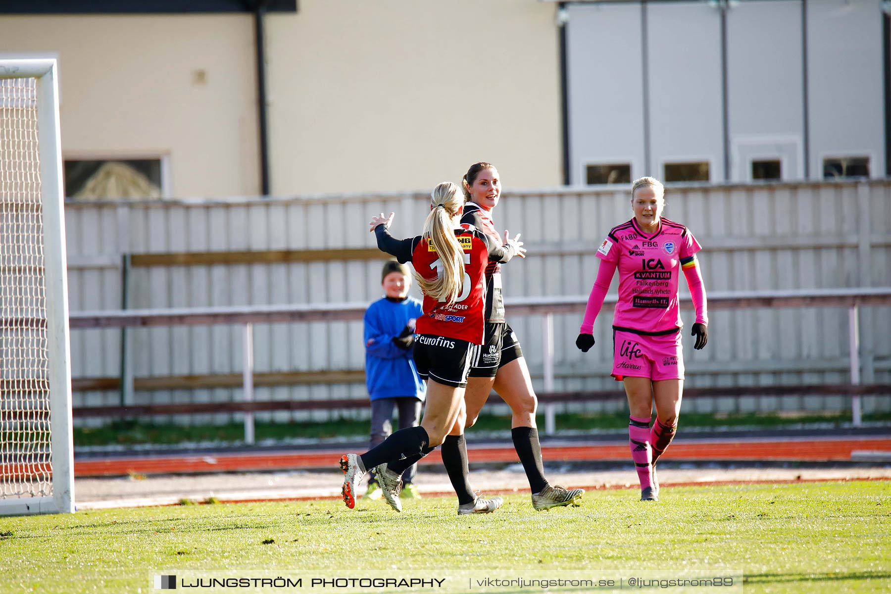 Lidköpings FK-IF Böljan Falkenberg 6-0,dam,Framnäs IP,Lidköping,Sverige,Fotboll,,2018,208839