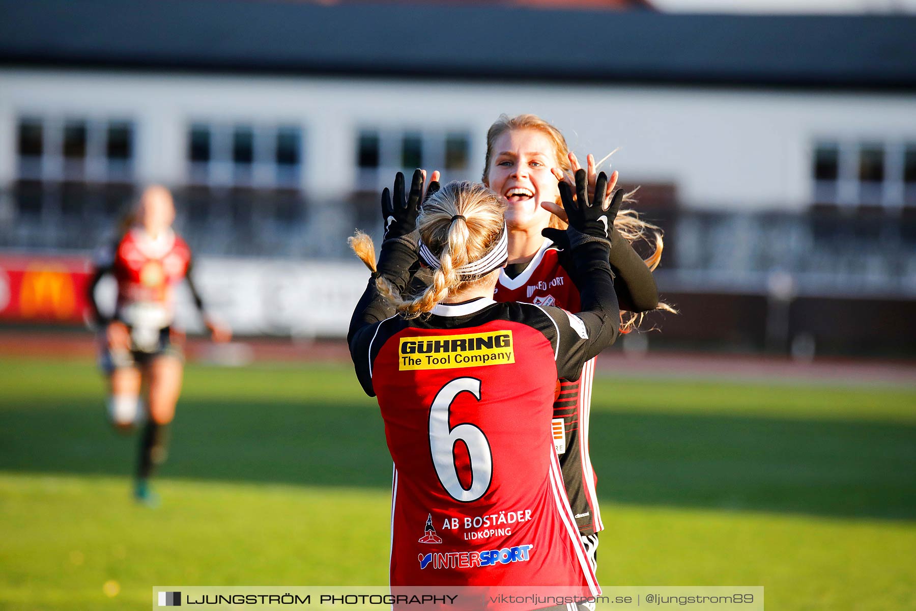 Lidköpings FK-IF Böljan Falkenberg 6-0,dam,Framnäs IP,Lidköping,Sverige,Fotboll,,2018,208930