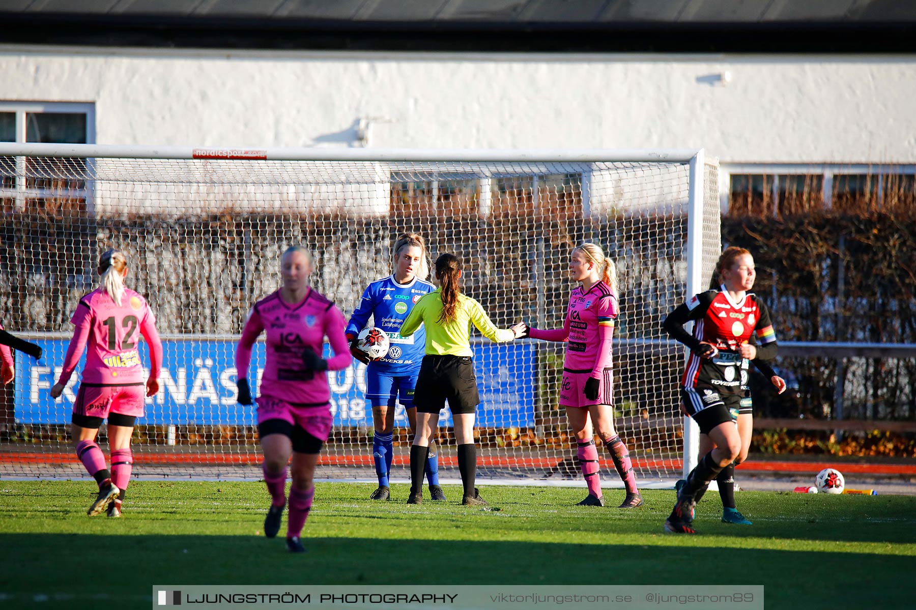 Lidköpings FK-IF Böljan Falkenberg 6-0,dam,Framnäs IP,Lidköping,Sverige,Fotboll,,2018,208938