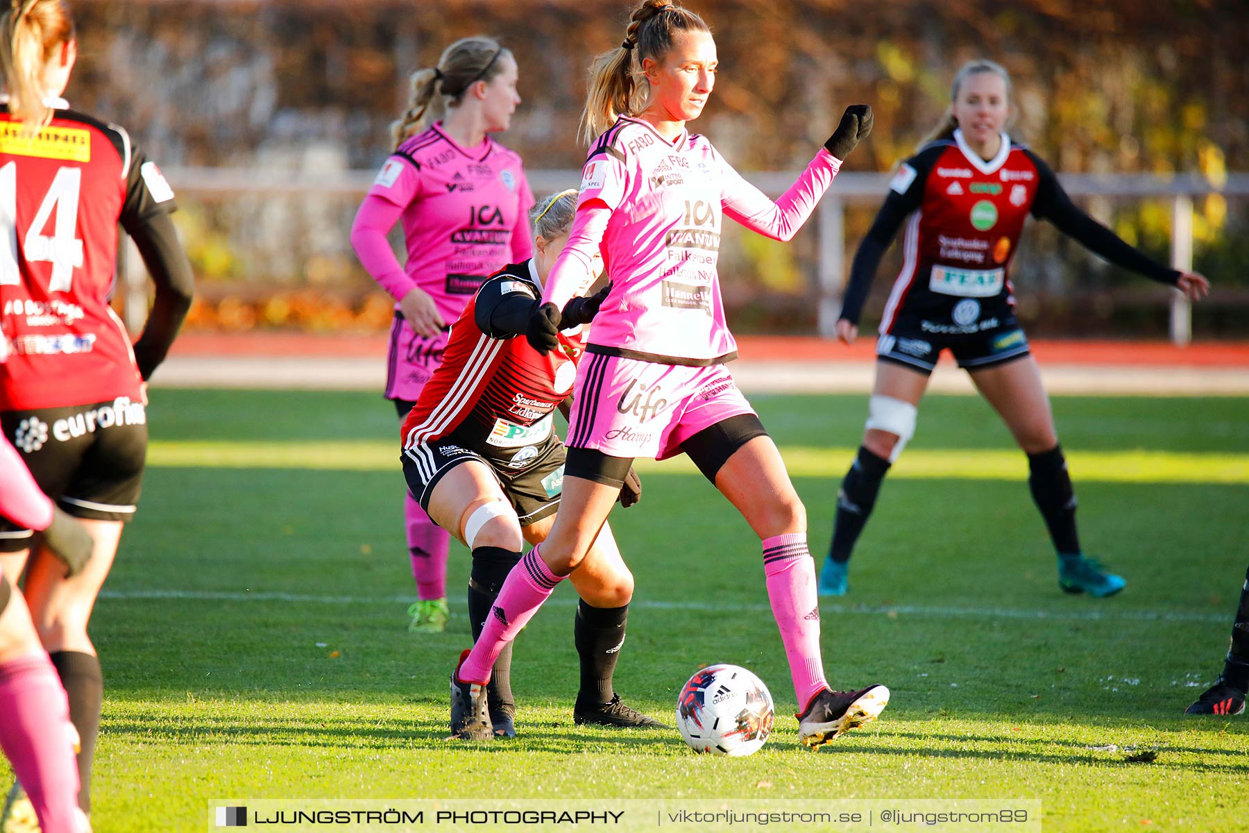 Lidköpings FK-IF Böljan Falkenberg 6-0,dam,Framnäs IP,Lidköping,Sverige,Fotboll,,2018,208940