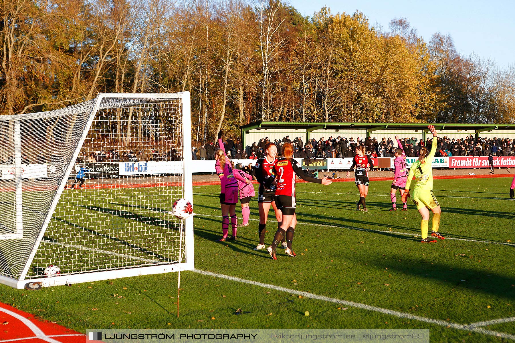 Lidköpings FK-IF Böljan Falkenberg 6-0,dam,Framnäs IP,Lidköping,Sverige,Fotboll,,2018,208949