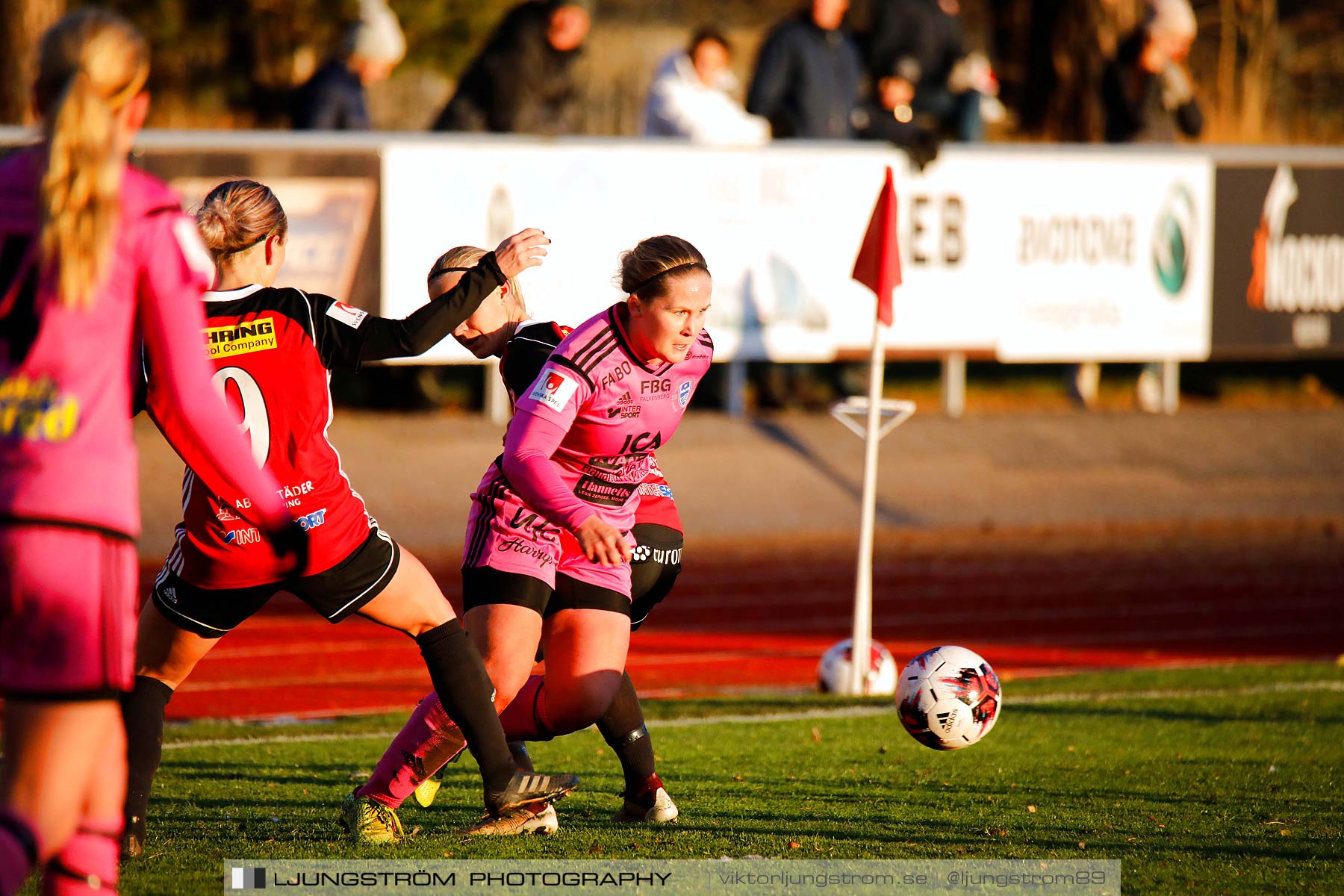 Lidköpings FK-IF Böljan Falkenberg 6-0,dam,Framnäs IP,Lidköping,Sverige,Fotboll,,2018,208971