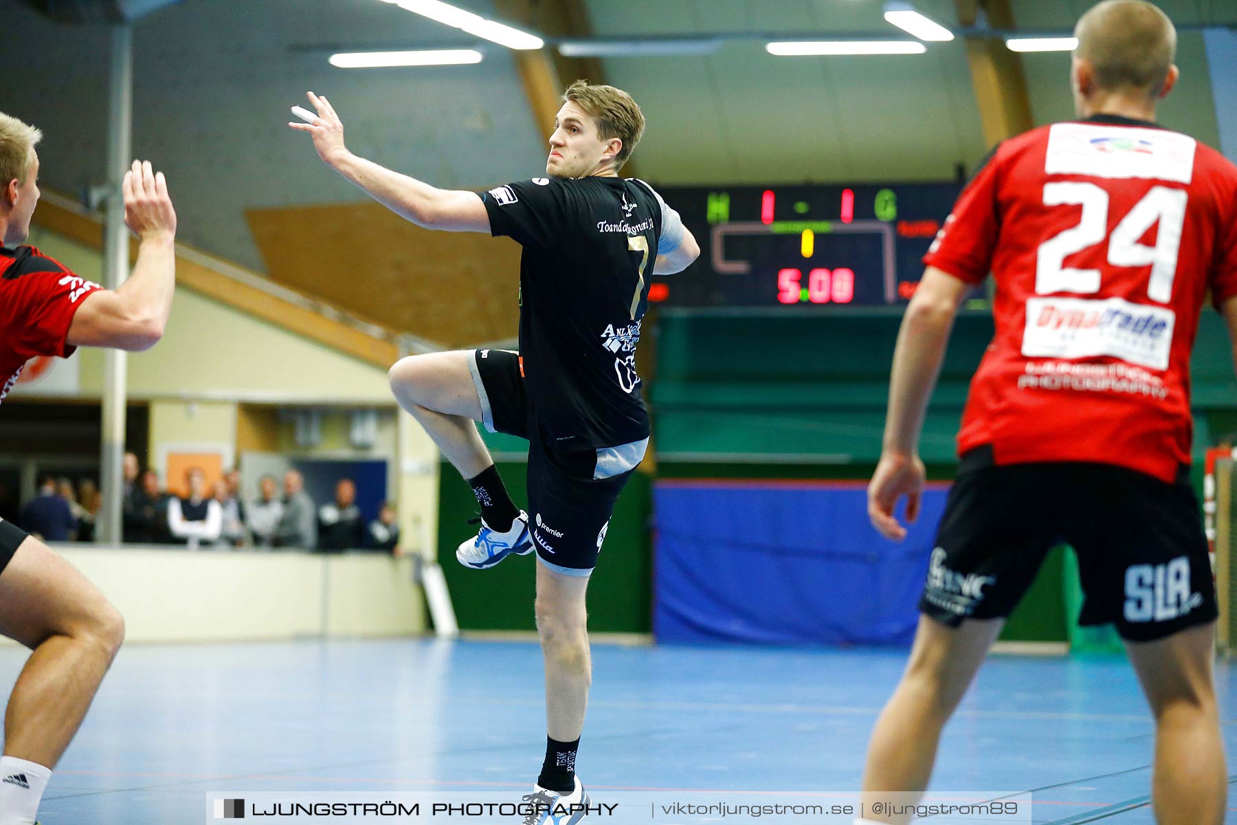 HP Skövde-HK Country 25-21,herr,Skövde Idrottshall,Skövde,Sverige,Handboll,,2018,209003