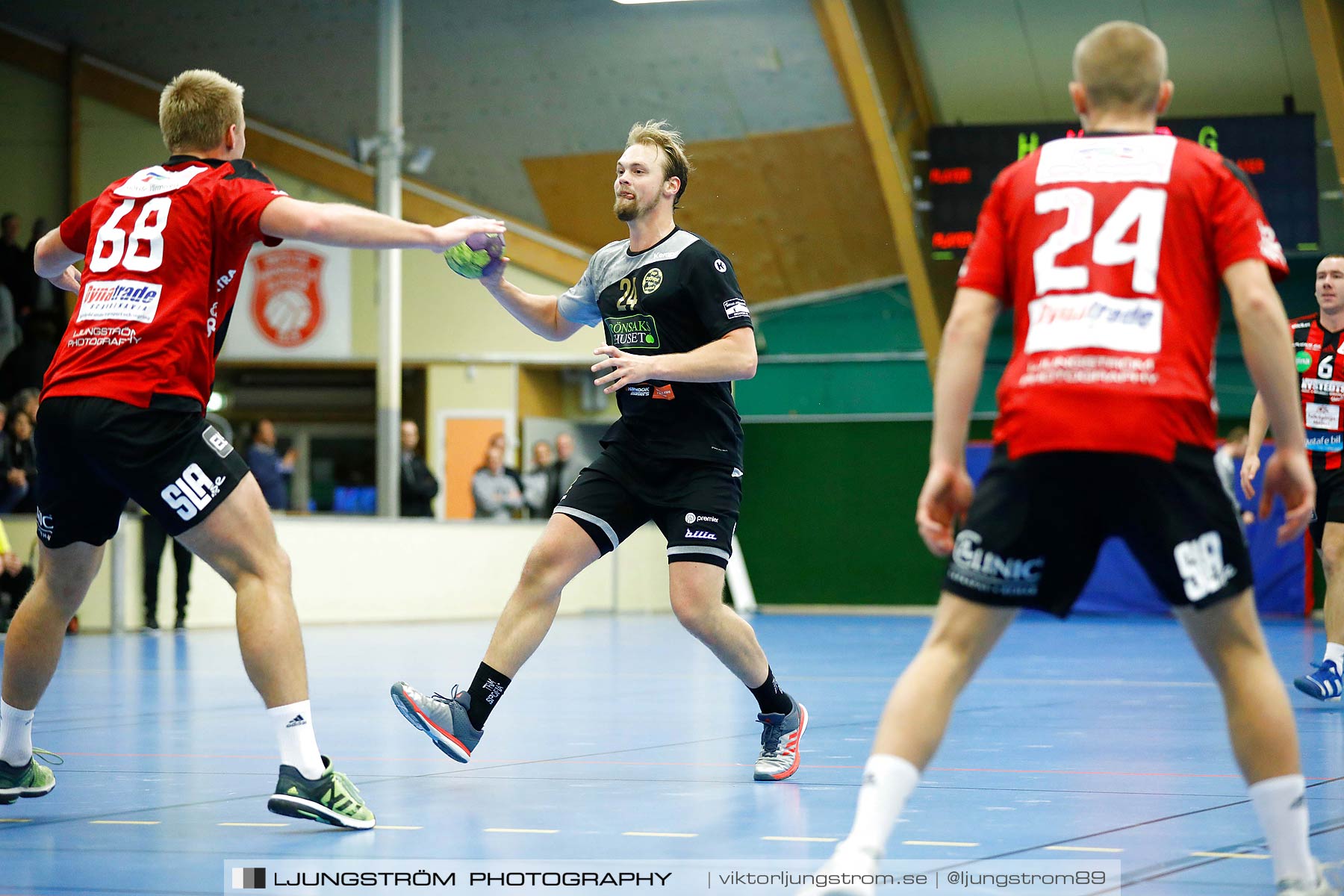 HP Skövde-HK Country 25-21,herr,Skövde Idrottshall,Skövde,Sverige,Handboll,,2018,209024