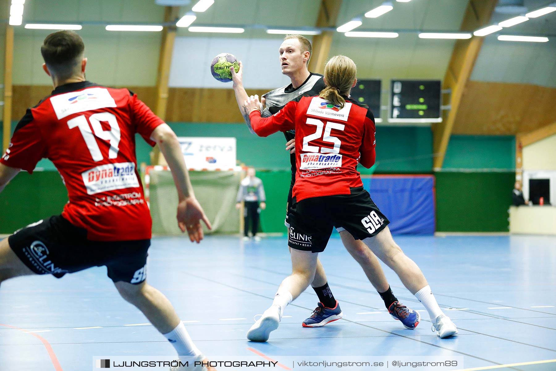 HP Skövde-HK Country 25-21,herr,Skövde Idrottshall,Skövde,Sverige,Handboll,,2018,209079