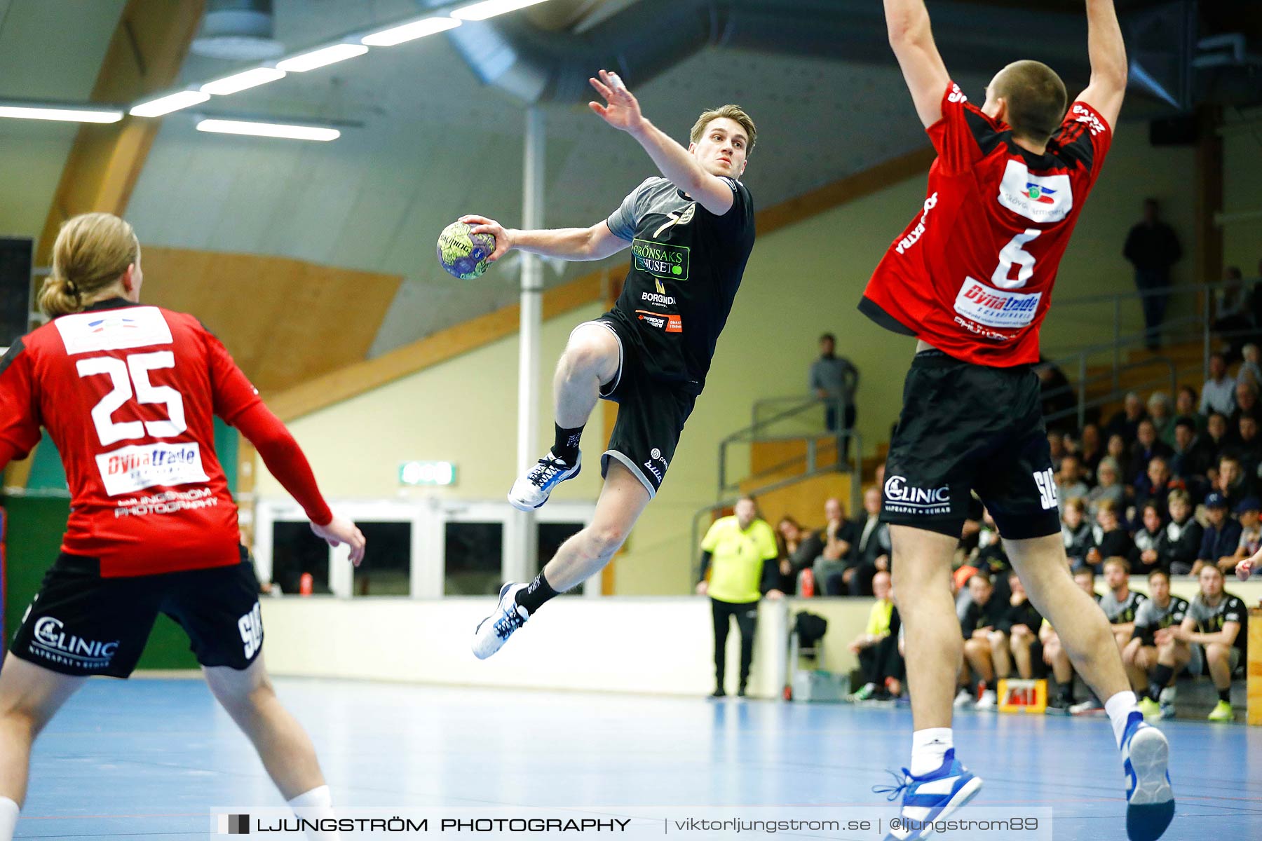 HP Skövde-HK Country 25-21,herr,Skövde Idrottshall,Skövde,Sverige,Handboll,,2018,209089