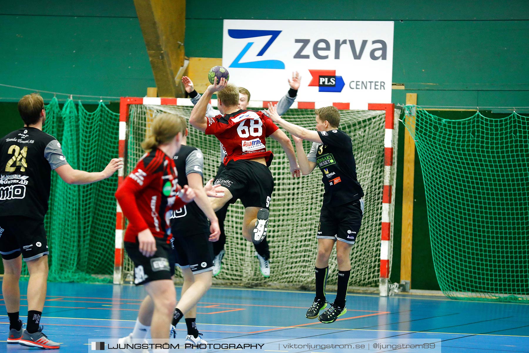 HP Skövde-HK Country 25-21,herr,Skövde Idrottshall,Skövde,Sverige,Handboll,,2018,209139