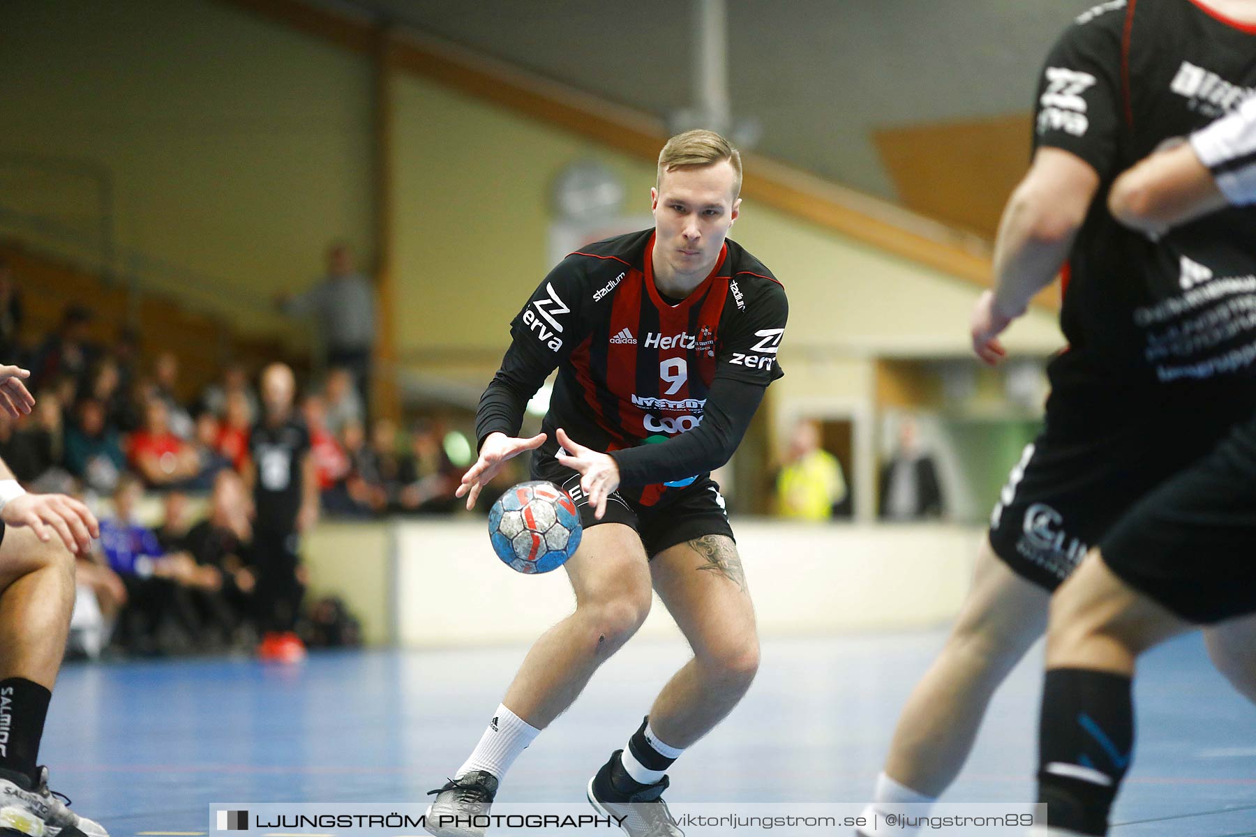 HK Country-HP Warta 26-25,herr,Skövde Idrottshall,Skövde,Sverige,Handboll,,2018,210517