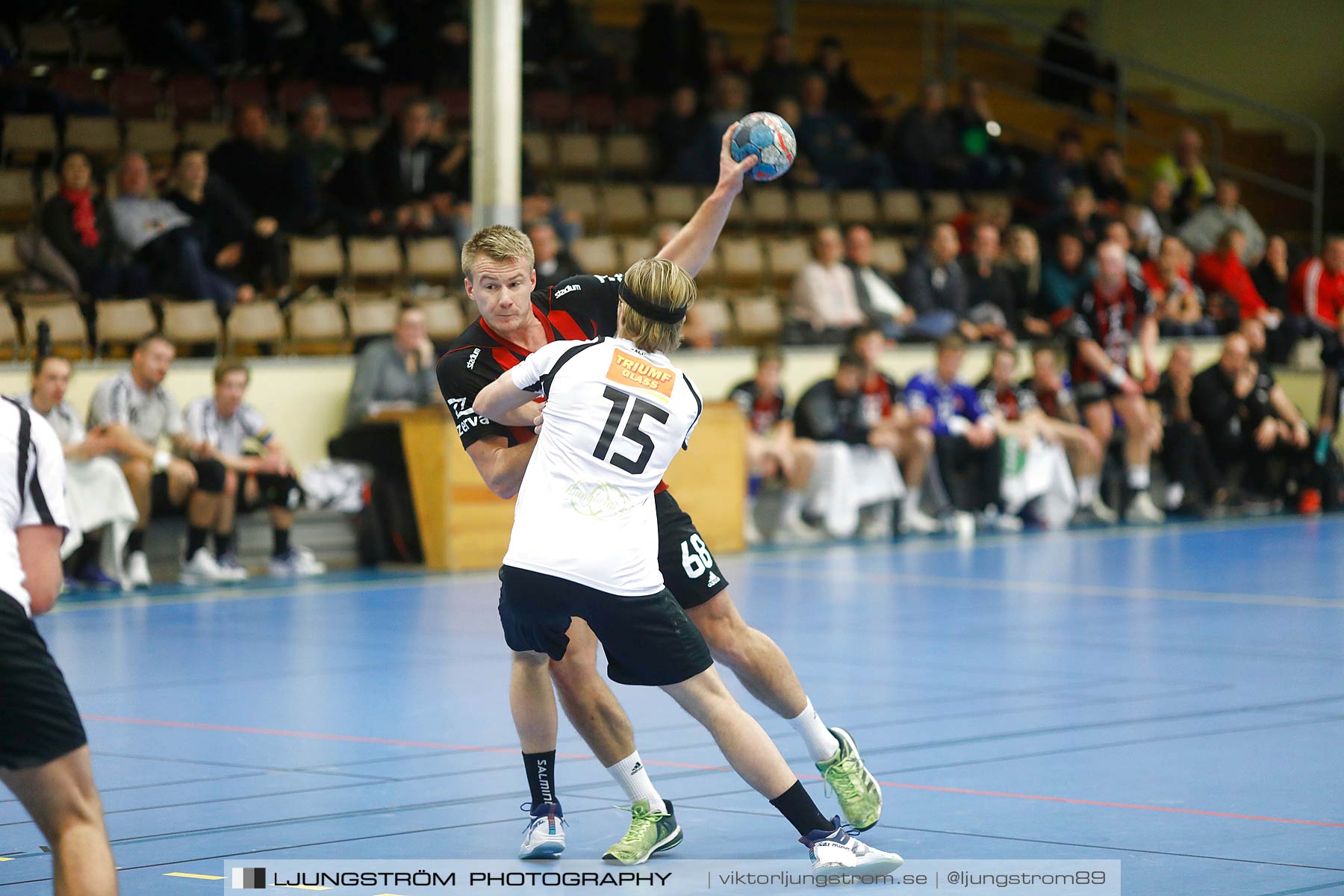 HK Country-HP Warta 26-25,herr,Skövde Idrottshall,Skövde,Sverige,Handboll,,2018,210547