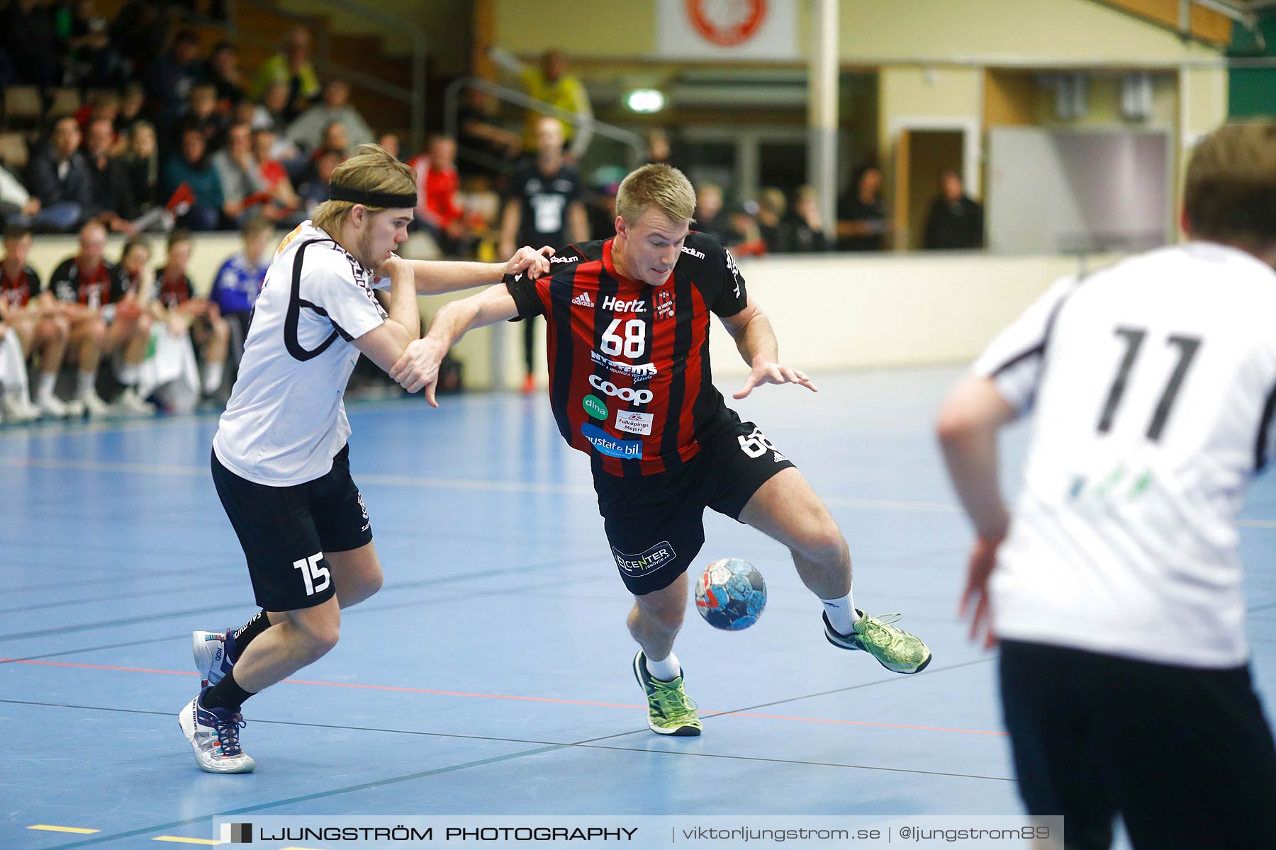 HK Country-HP Warta 26-25,herr,Skövde Idrottshall,Skövde,Sverige,Handboll,,2018,210554