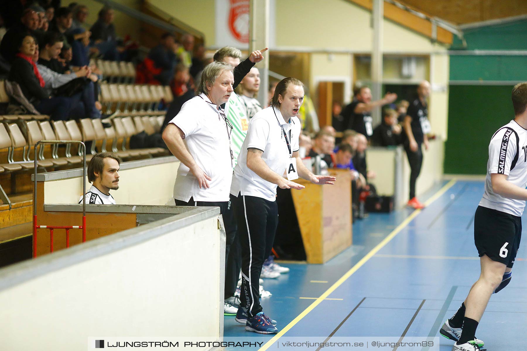 HK Country-HP Warta 26-25,herr,Skövde Idrottshall,Skövde,Sverige,Handboll,,2018,210567