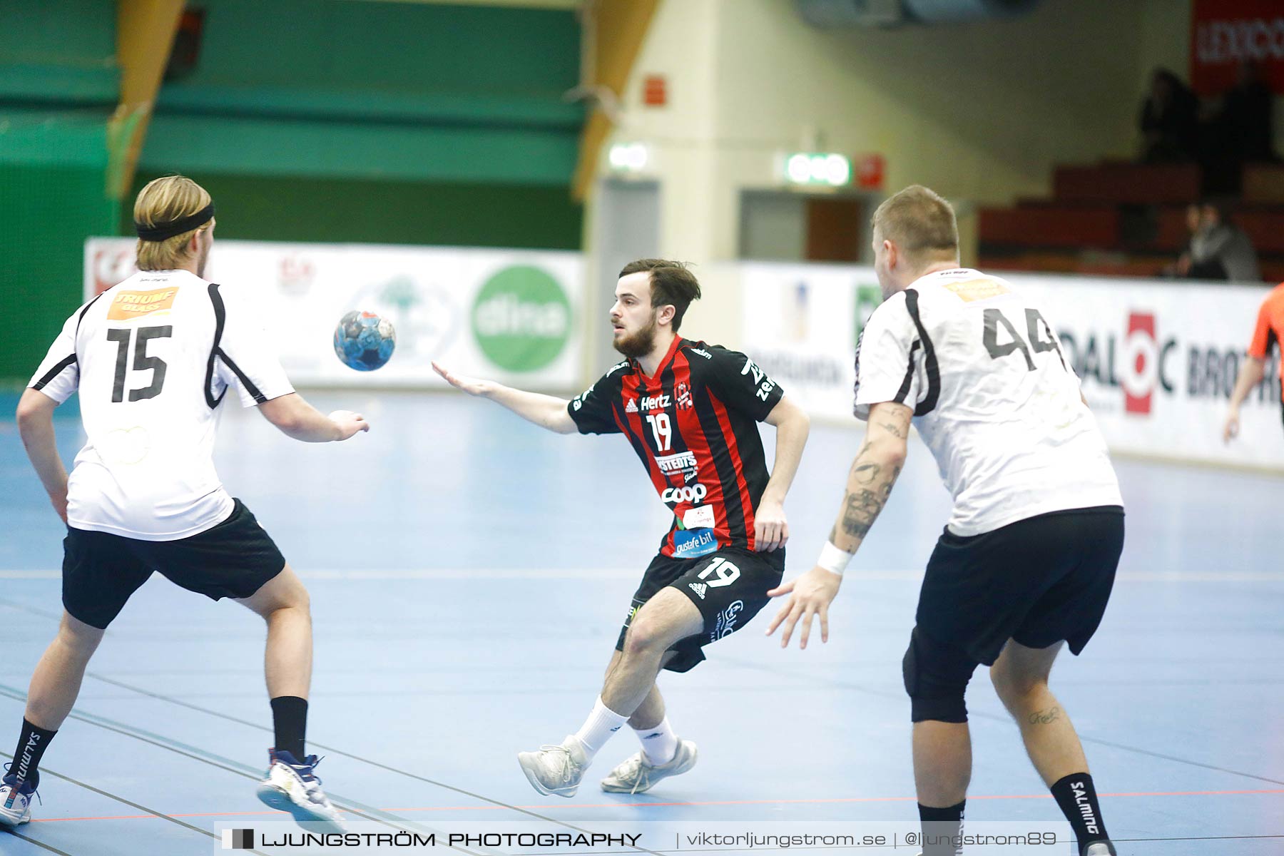 HK Country-HP Warta 26-25,herr,Skövde Idrottshall,Skövde,Sverige,Handboll,,2018,210568