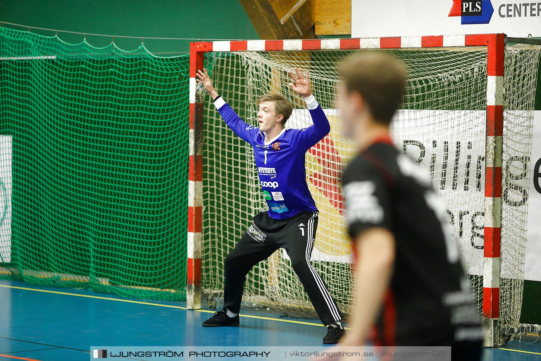 HK Country-HP Warta 26-25,herr,Skövde Idrottshall,Skövde,Sverige,Handboll,,2018,210589